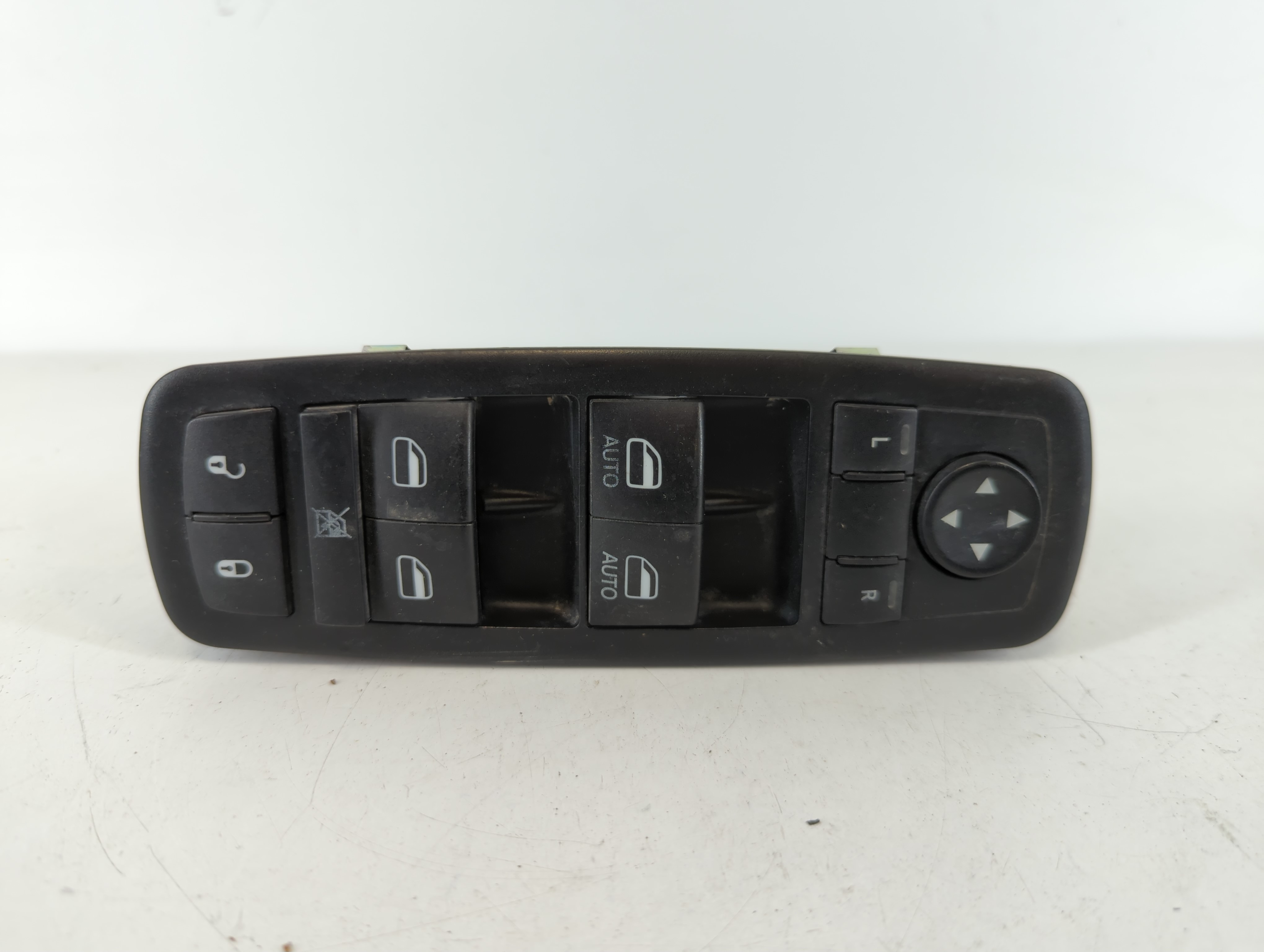 2012 Chrysler Town & Country Driver Left Door Master Power Window Switch 1107483 - Oemusedautoparts1.com