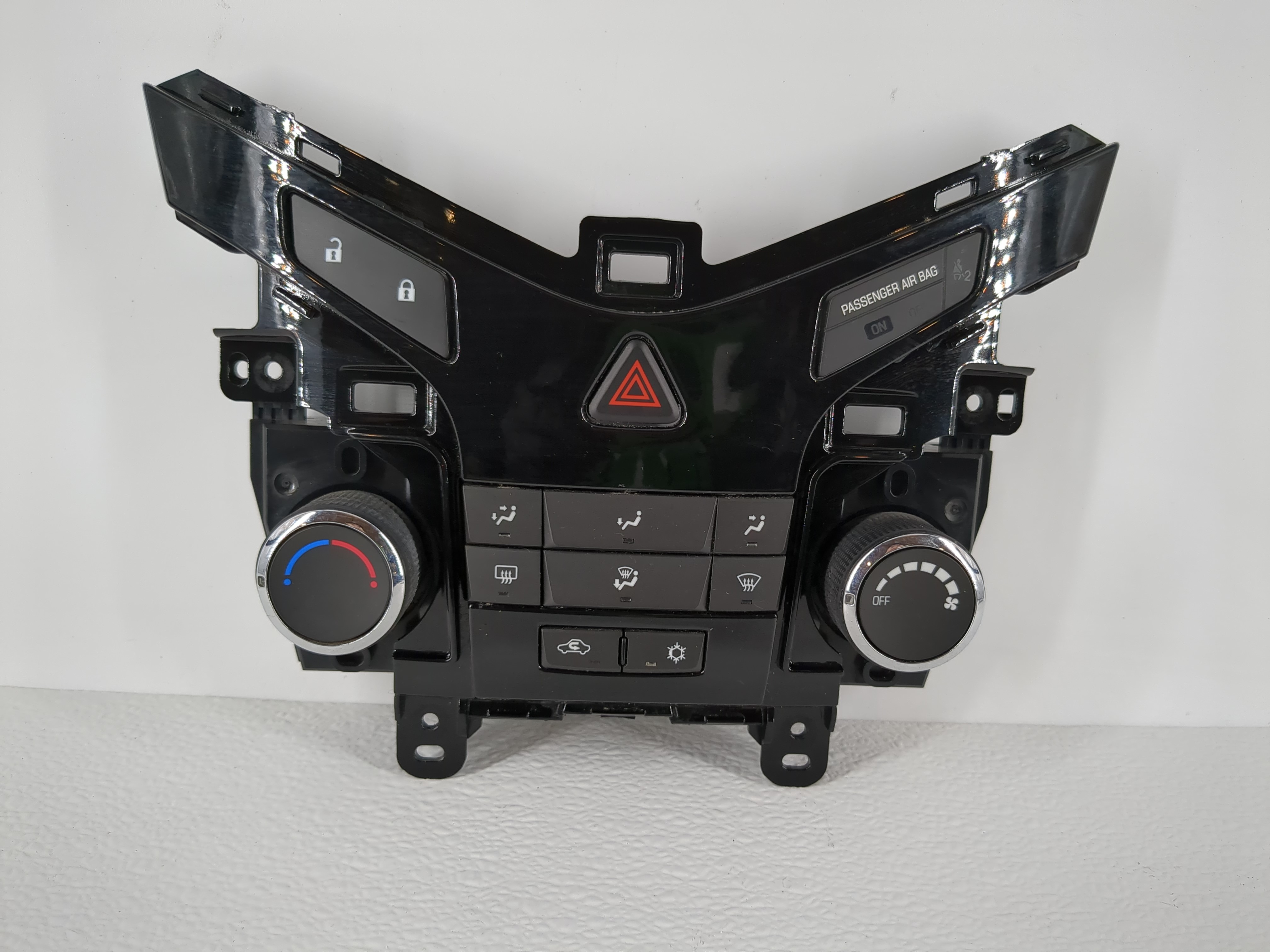 Picture of 2012-2016 Chevrolet Cruze Ac Heater Climate Control 95146207 1107507