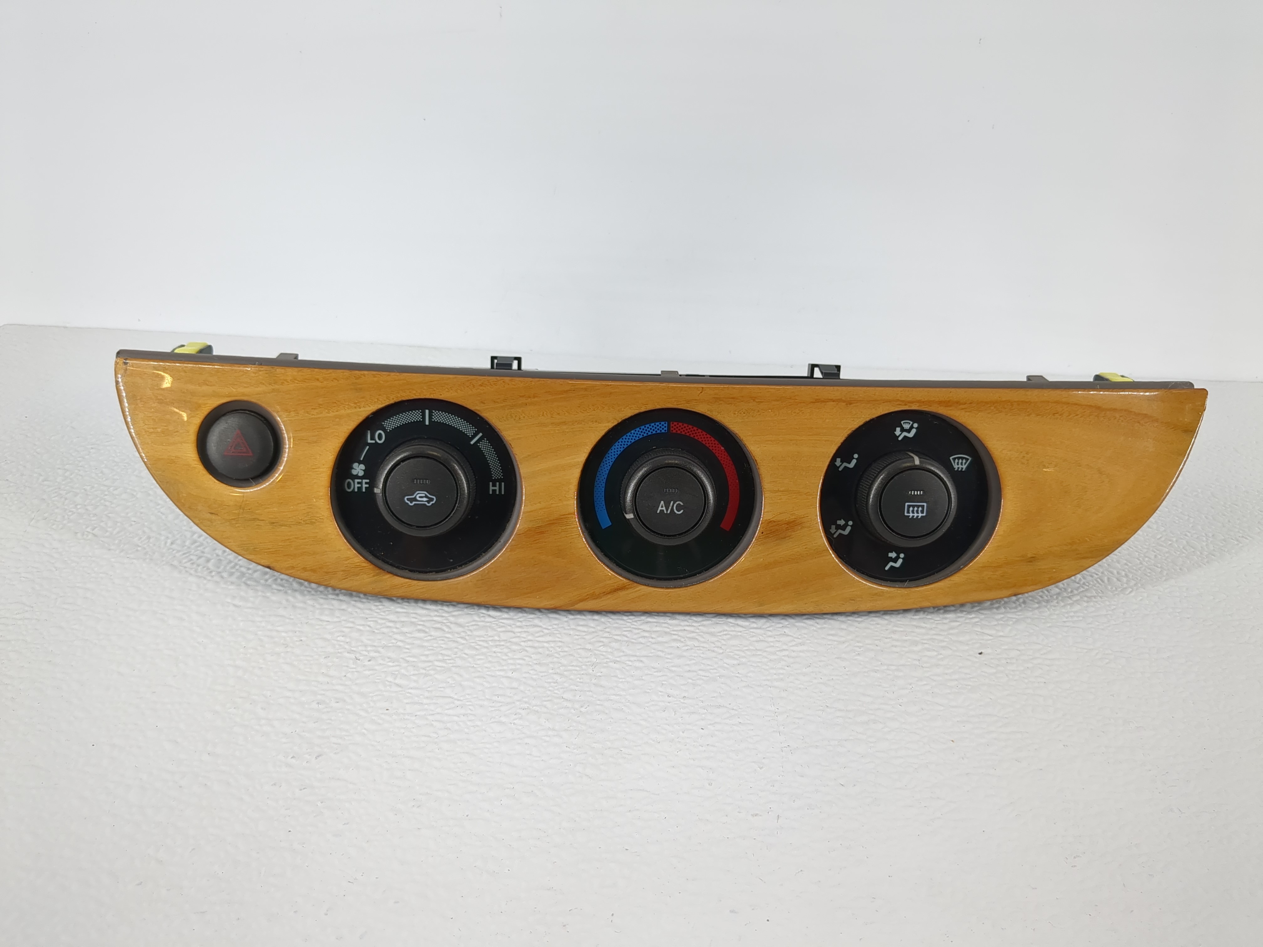 Picture of 2002-2006 Toyota Camry Ac Heater Climate Control 55902-06040 1107523