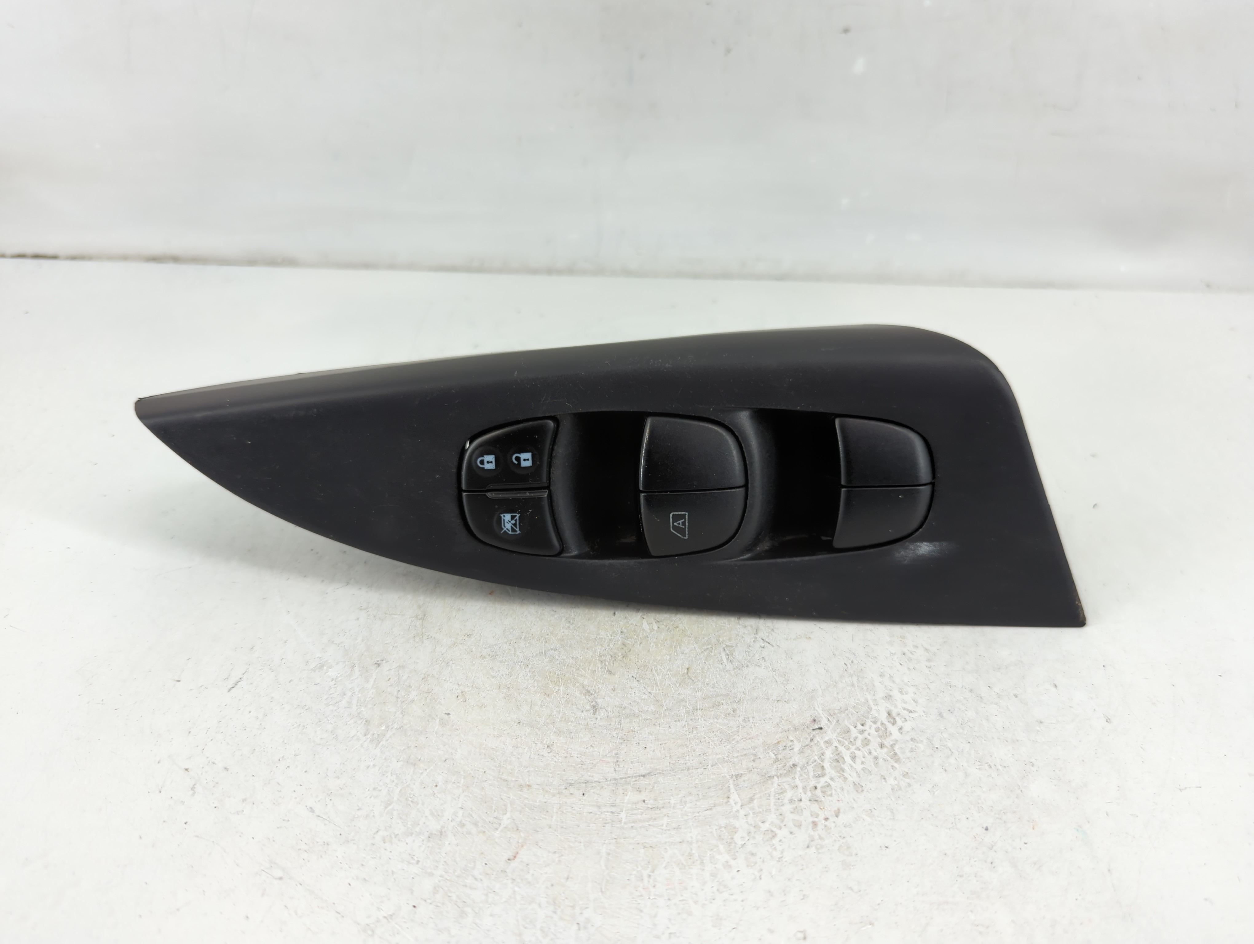 2013-2019 Nissan Sentra Driver Left Door Master Power Window Switch 1107549 - Oemusedautoparts1.com