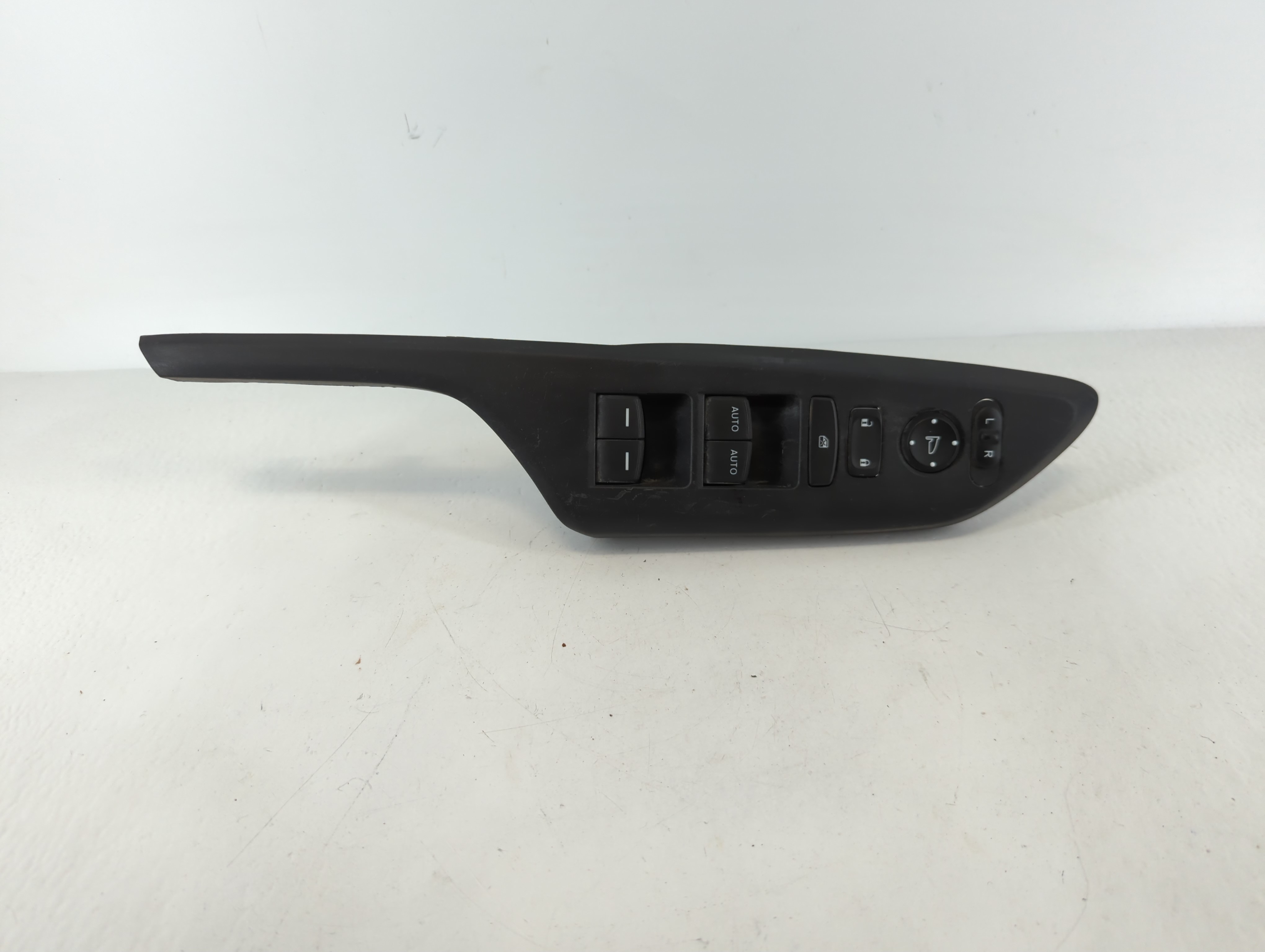 2016-2021 Honda Civic Driver Left Door Master Power Window Switch 1107570 - Oemusedautoparts1.com