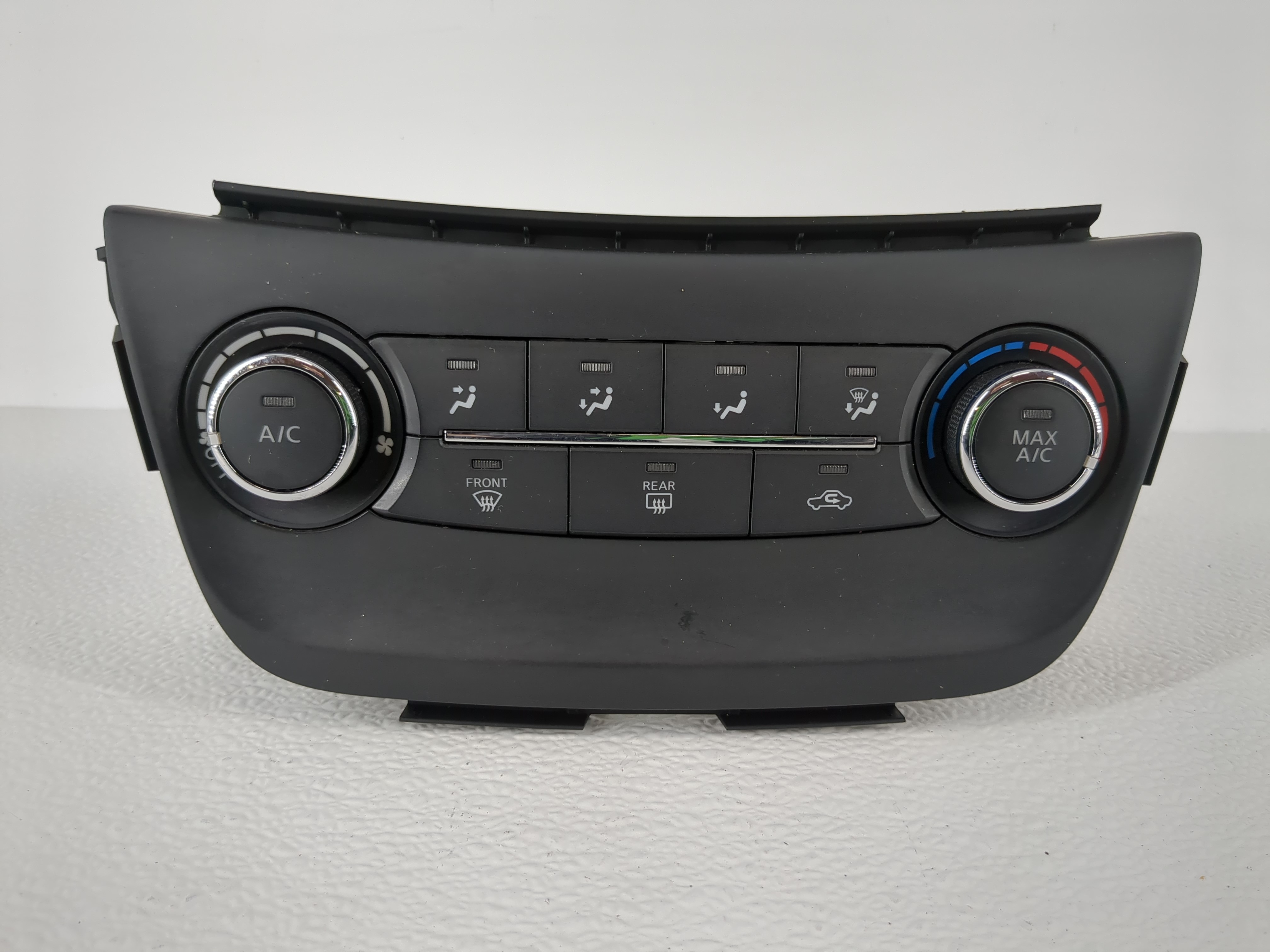 2017-2019 Nissan Sentra Ac Heater Climate Control 275004at2a 1107616 - Oemusedautoparts1.com