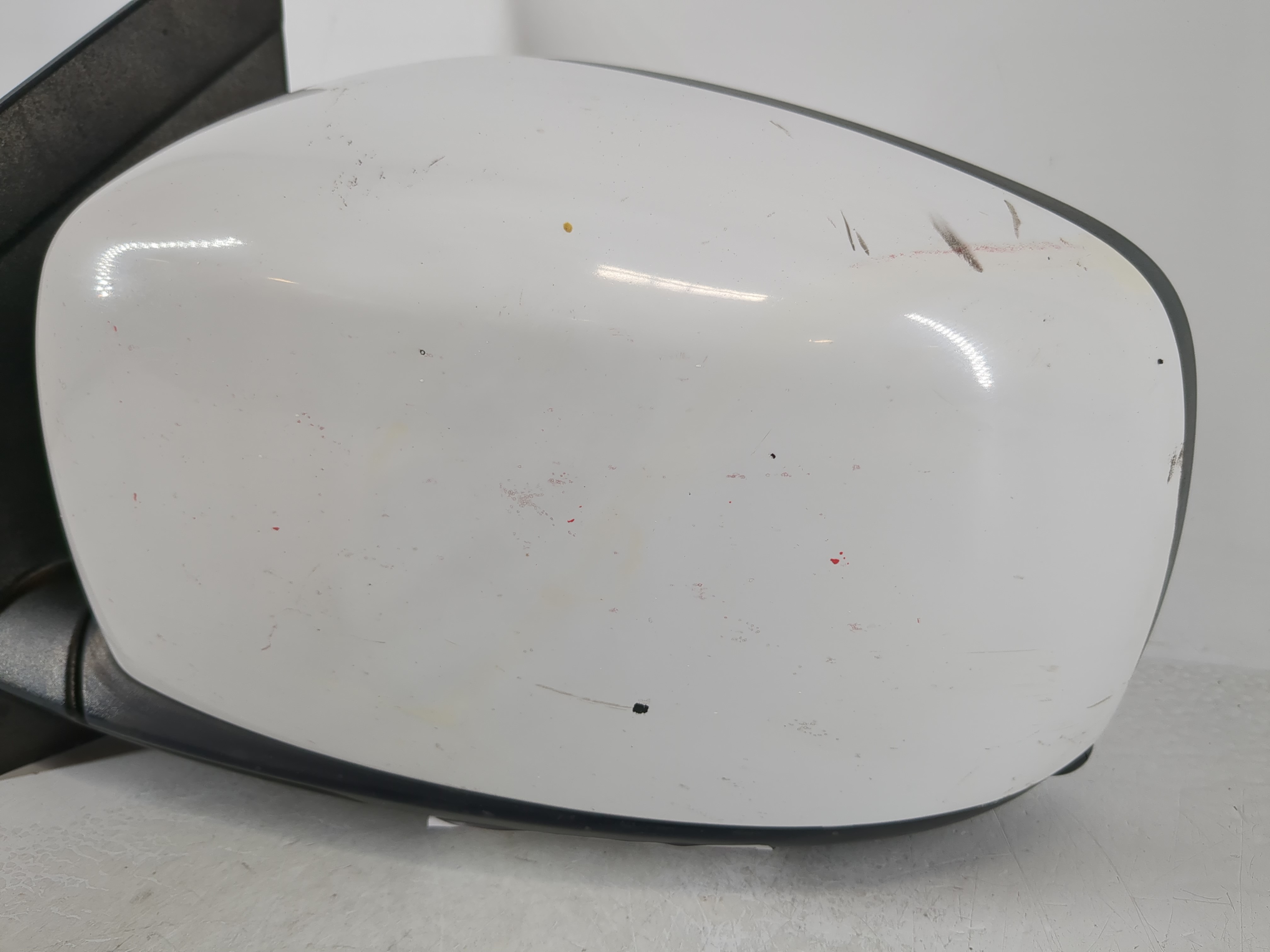 Picture of Dodge Caravan Driver Left Side View Power Door Mirror White 1107629