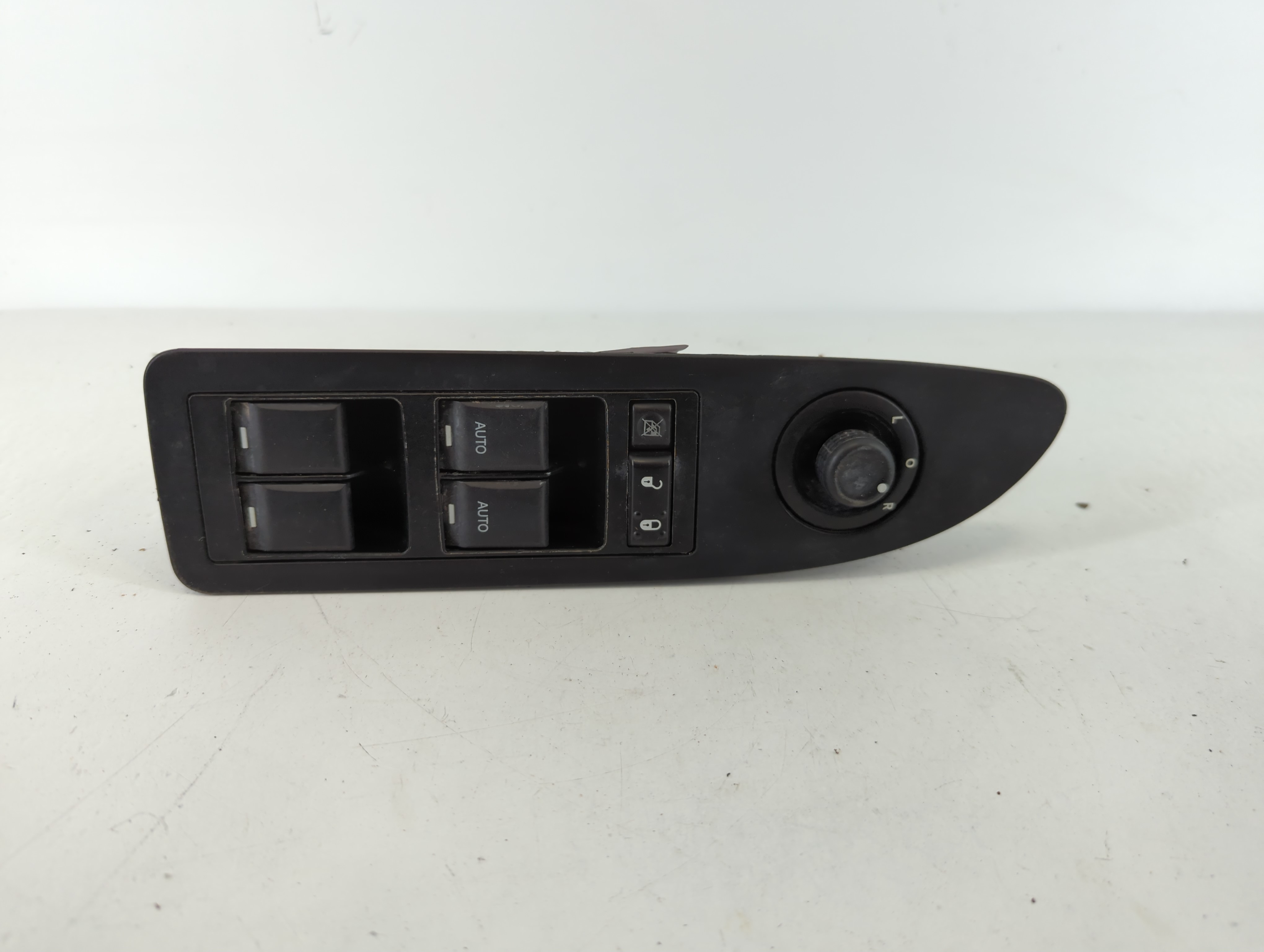 Picture of 2011-2014 Chrysler 200 Driver Left Door Master Power Window Switch 1107682