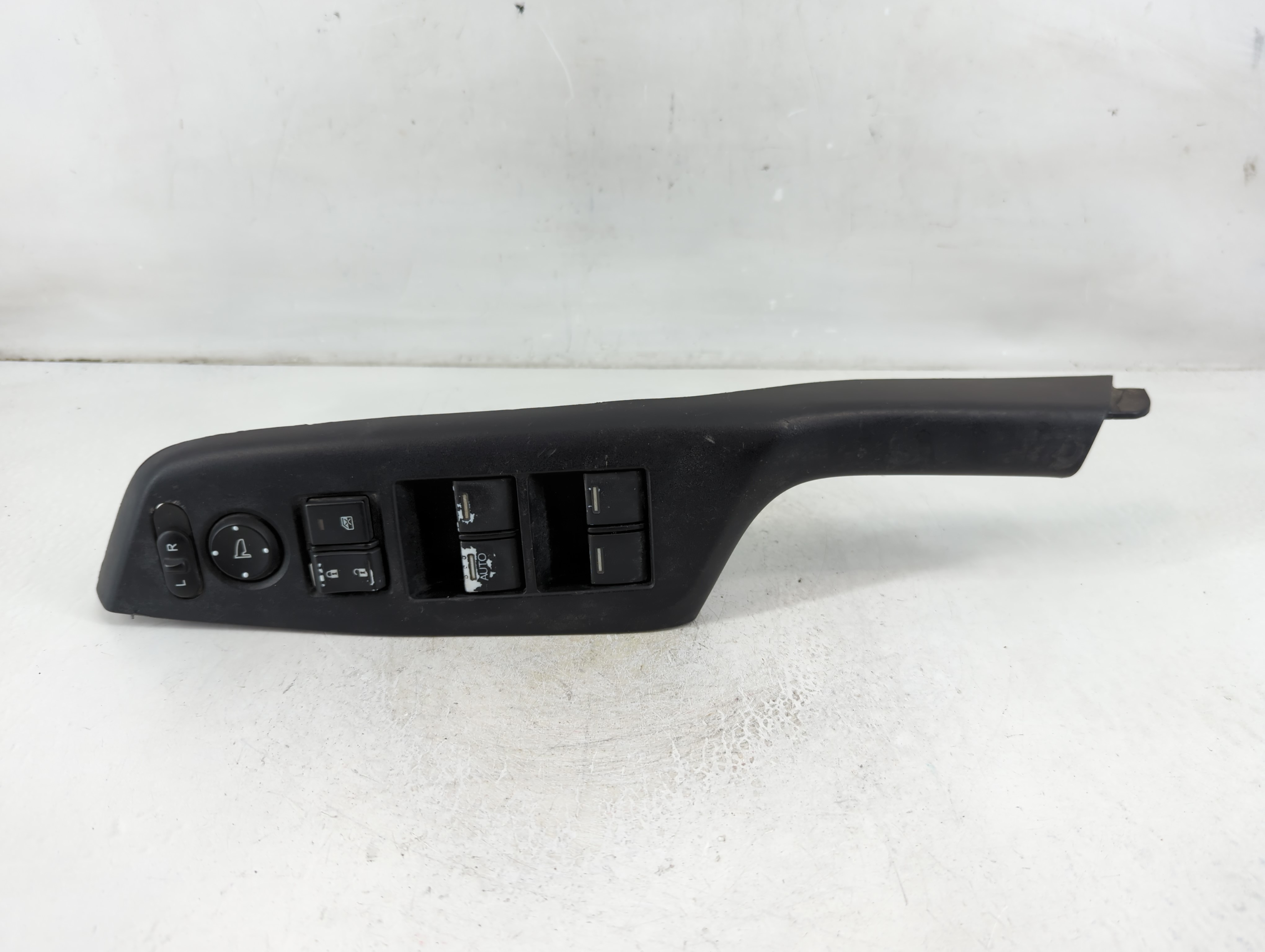 2014-2015 Honda Civic Driver Left Door Master Power Window Switch 1107687 - Oemusedautoparts1.com