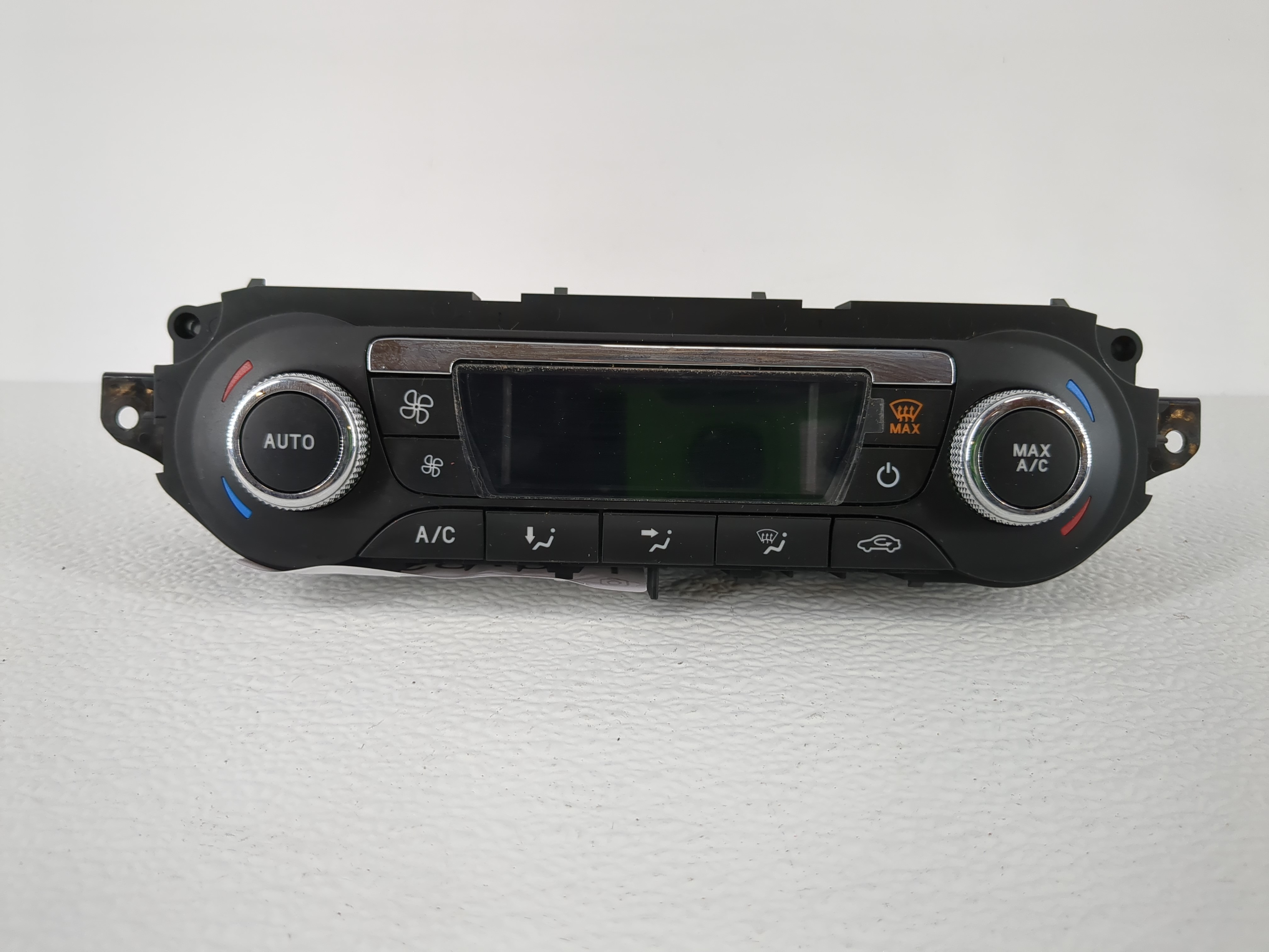 Picture of 2015-2016 Ford Escape Ac Heater Climate Control Cj5t-18c612-be 1107698