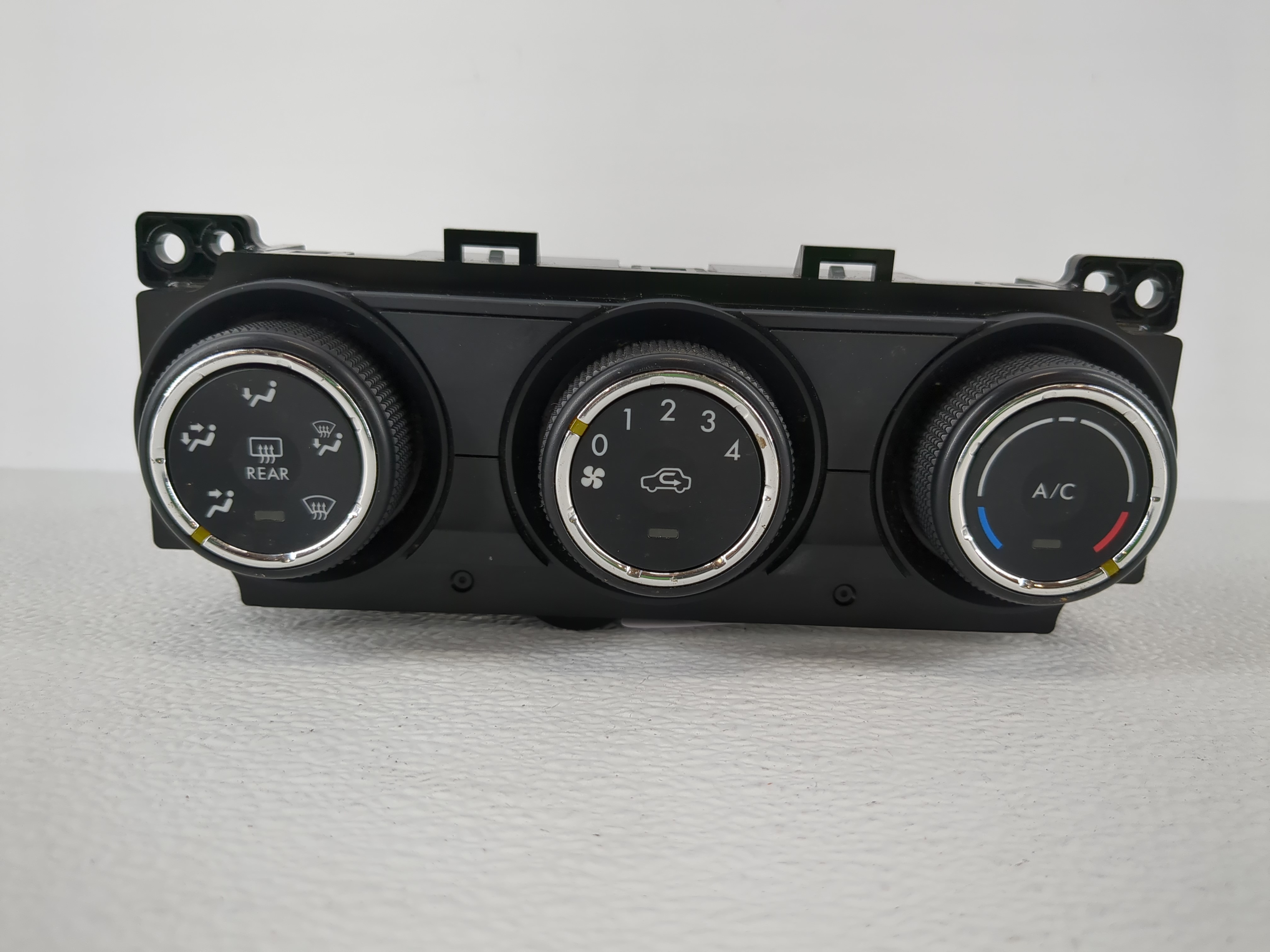 Picture of 2015 Subaru Forester Ac Heater Climate Control 72311sg010 1107714