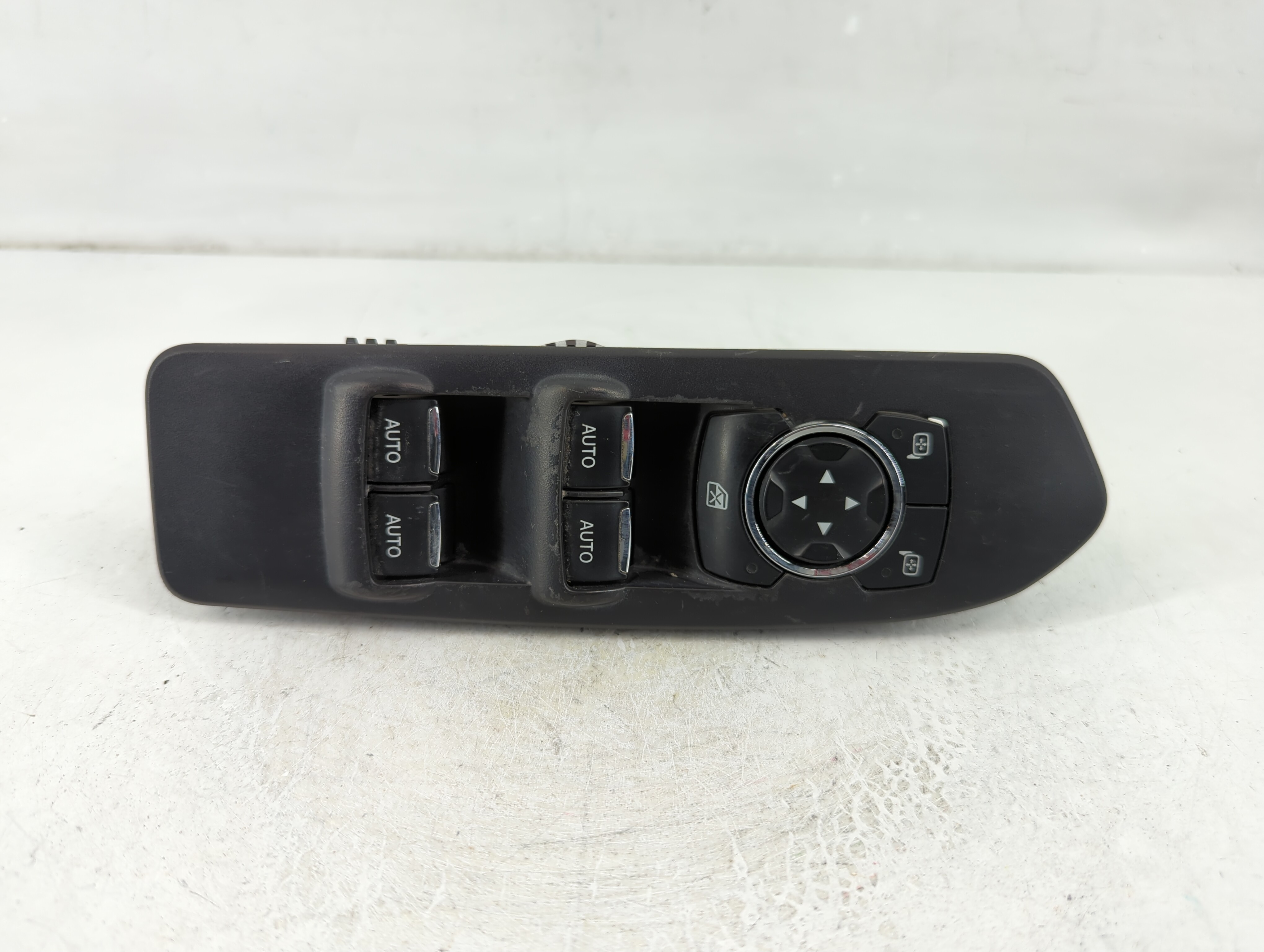 Picture of 2013-2016 Lincoln Mks Driver Left Door Master Power Window Switch 1107770