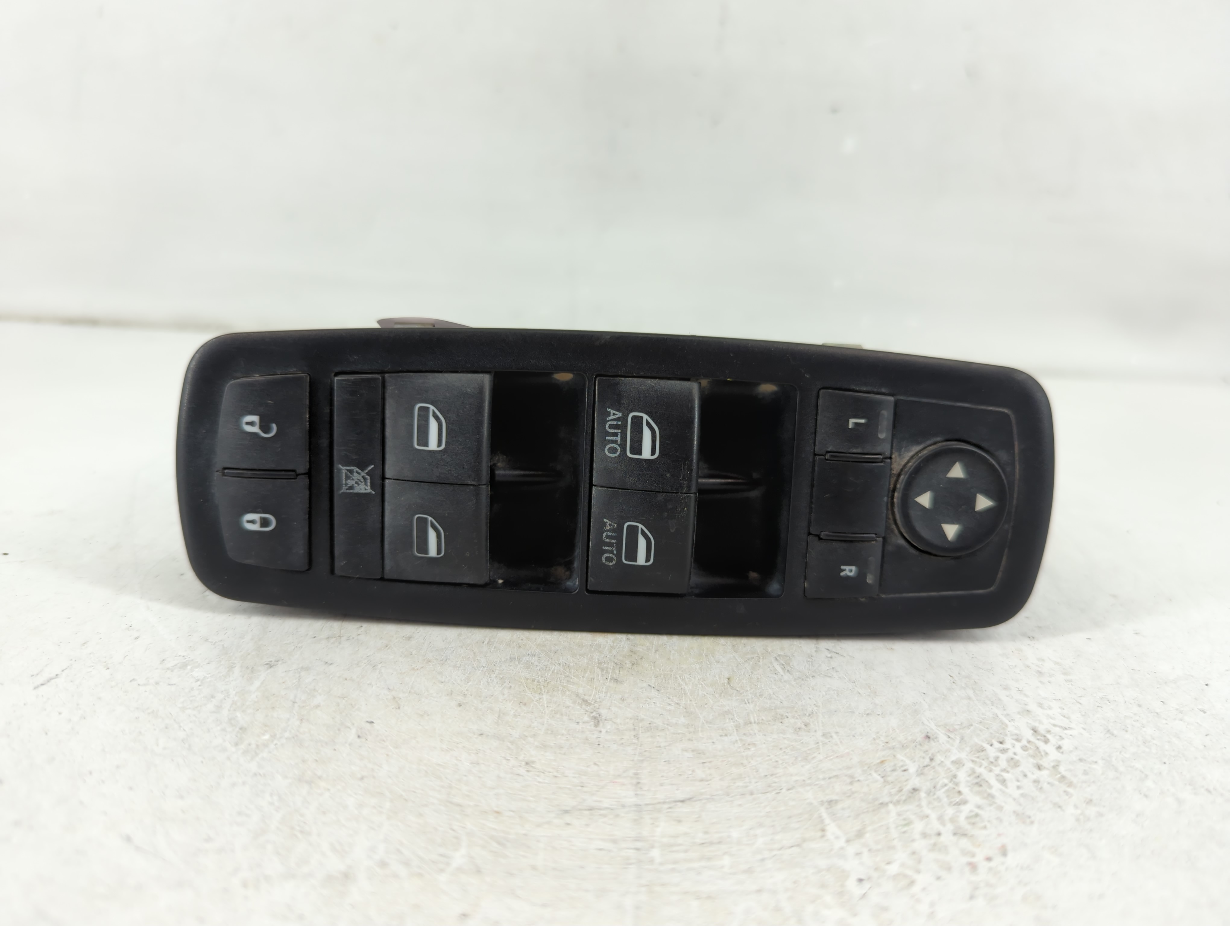 Picture of 2014-2014 Jeep Cherokee Driver Left Door Master Power Window Switch 1107778