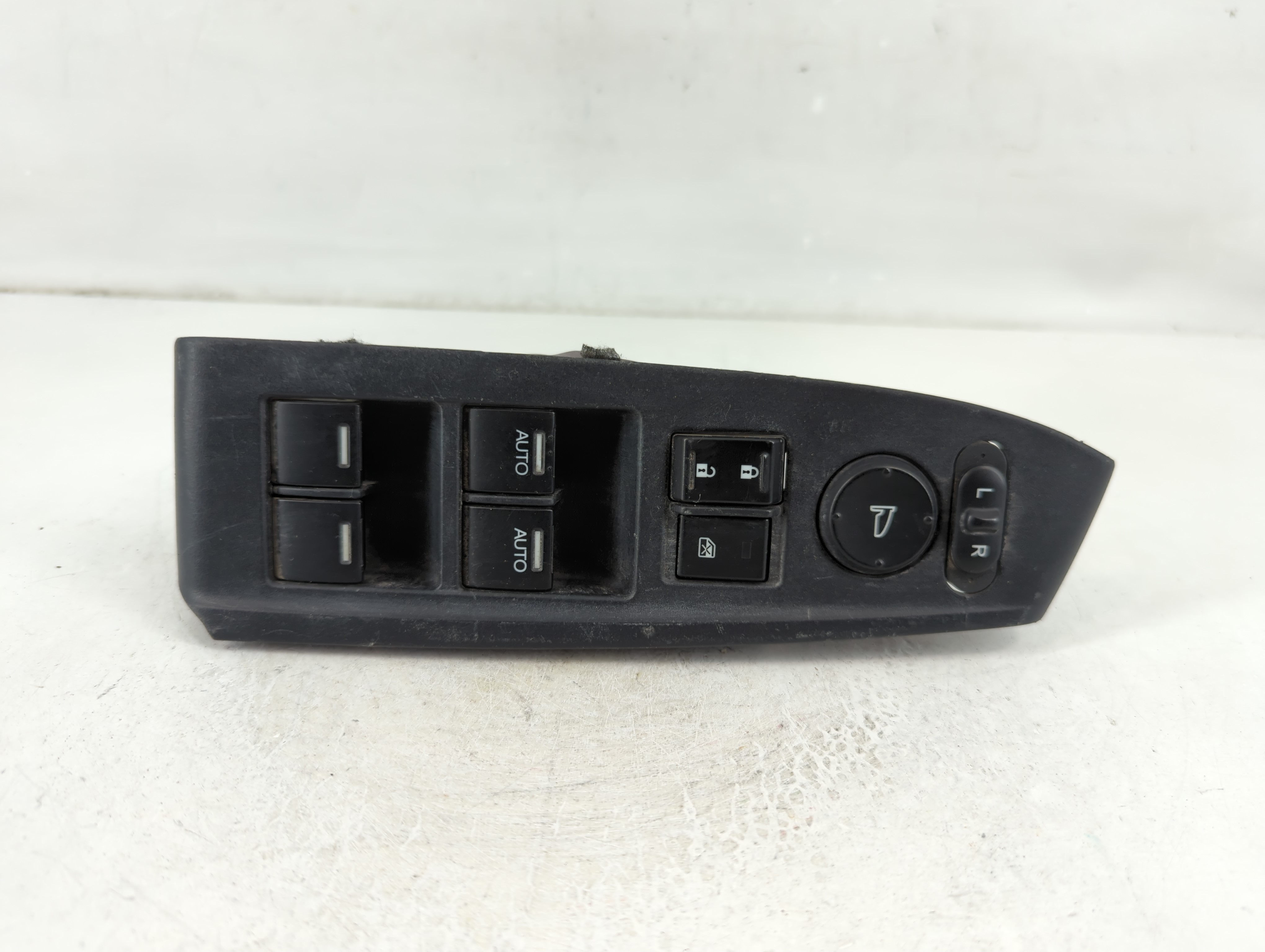 Picture of 2008-2012 Honda Accord Driver Left Door Master Power Window Switch 1107781