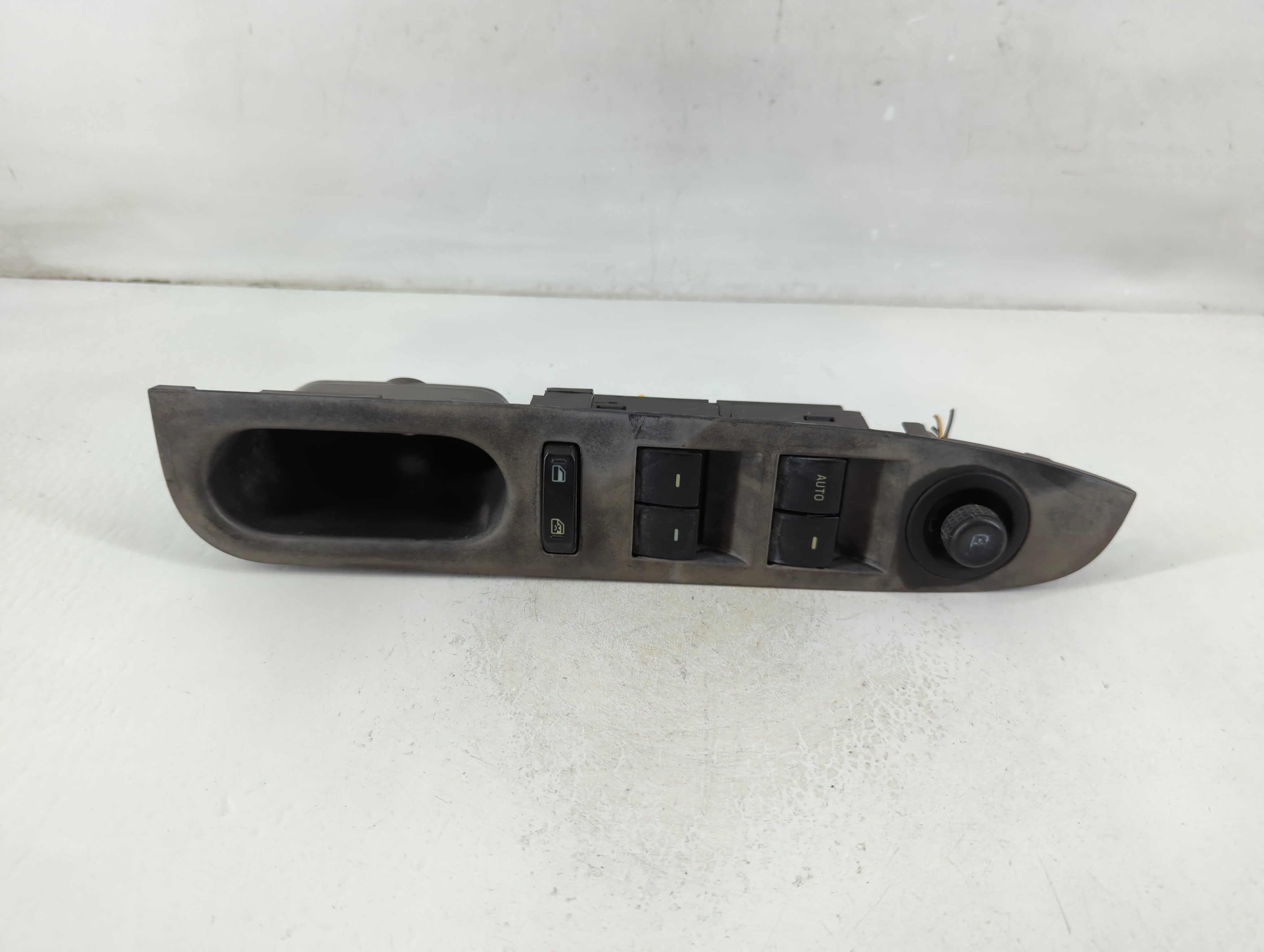 2008-2010 Ford Explorer Driver Left Door Master Power Window Switch 1107785 - Oemusedautoparts1.com