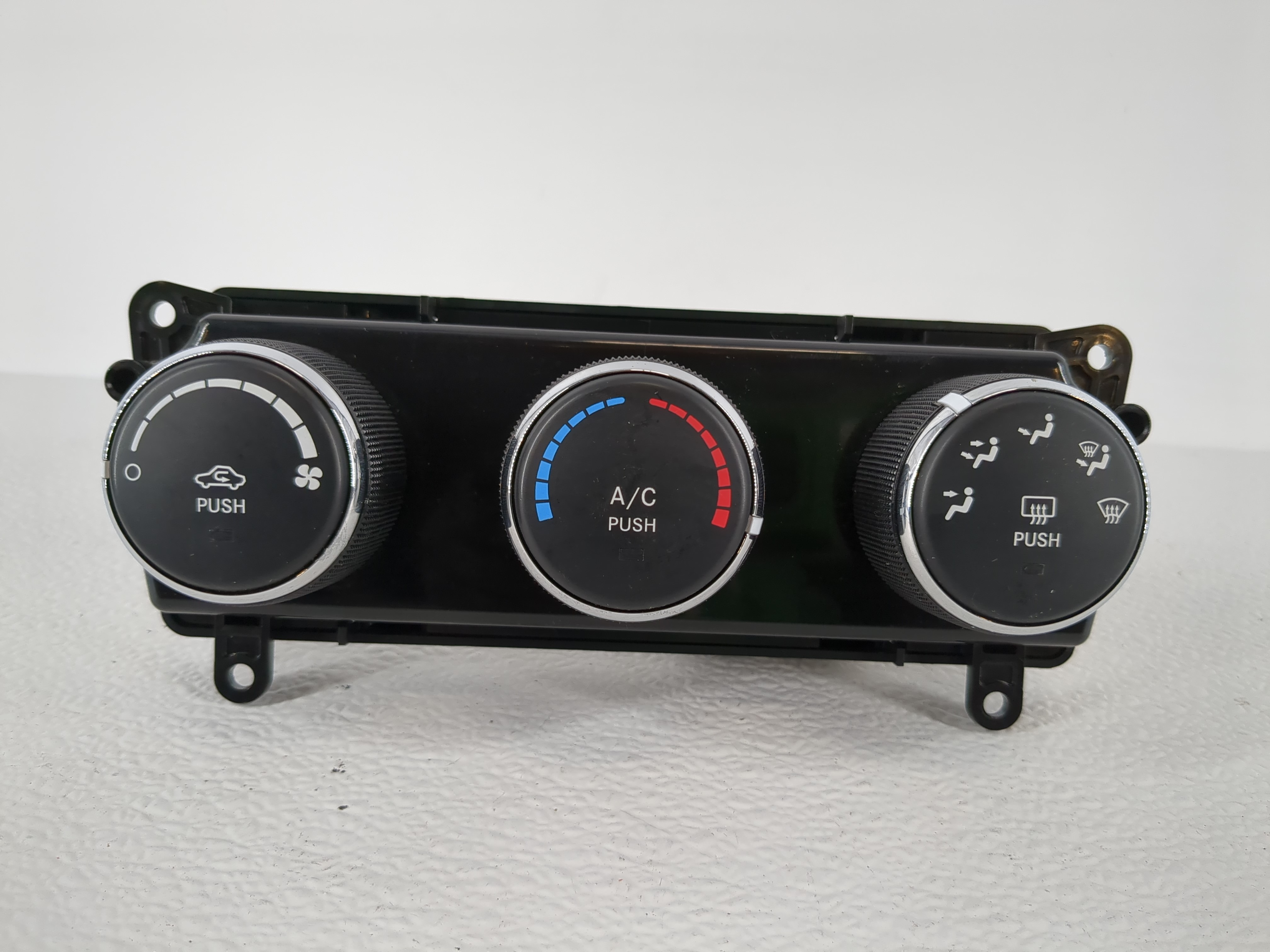 Picture of Jeep Compass Ac Heater Climate Control P55111278af 1107812