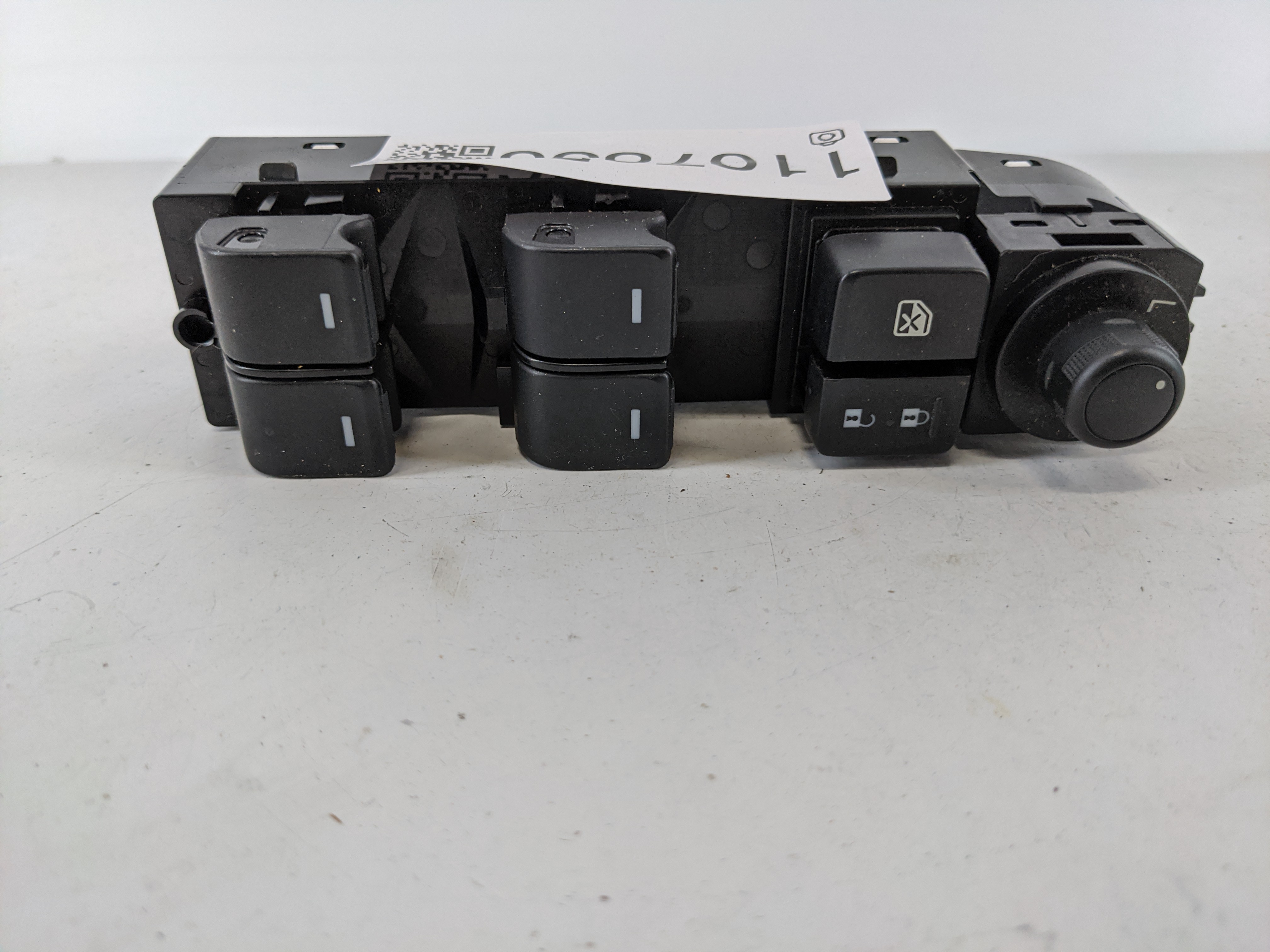 2018-2022 Mazda Cx-5 Driver Left Door Master Power Window Switch 1107856 - Oemusedautoparts1.com