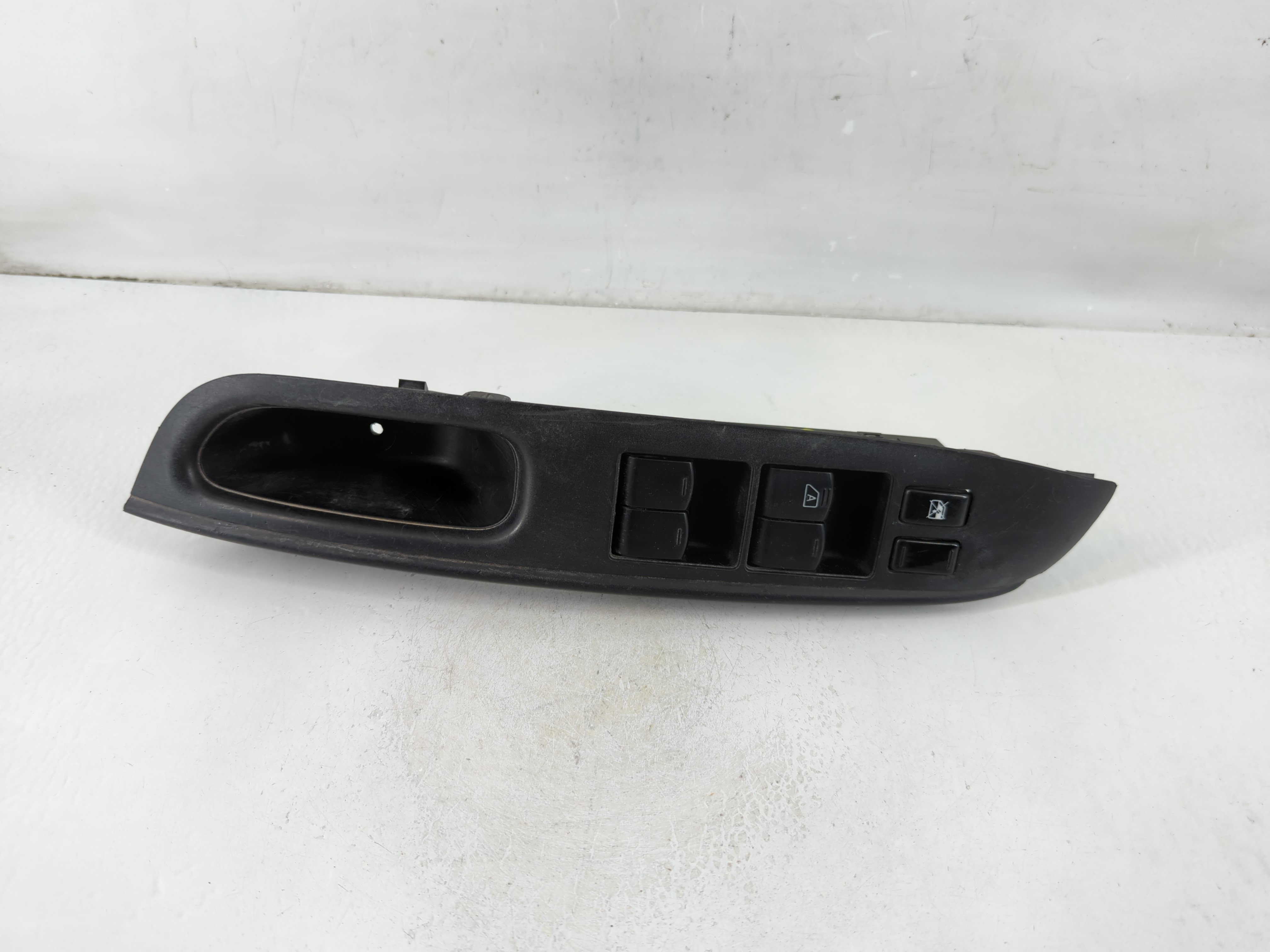 2012-2019 Nissan Versa Driver Left Door Master Power Window Switch 1107874 - Oemusedautoparts1.com