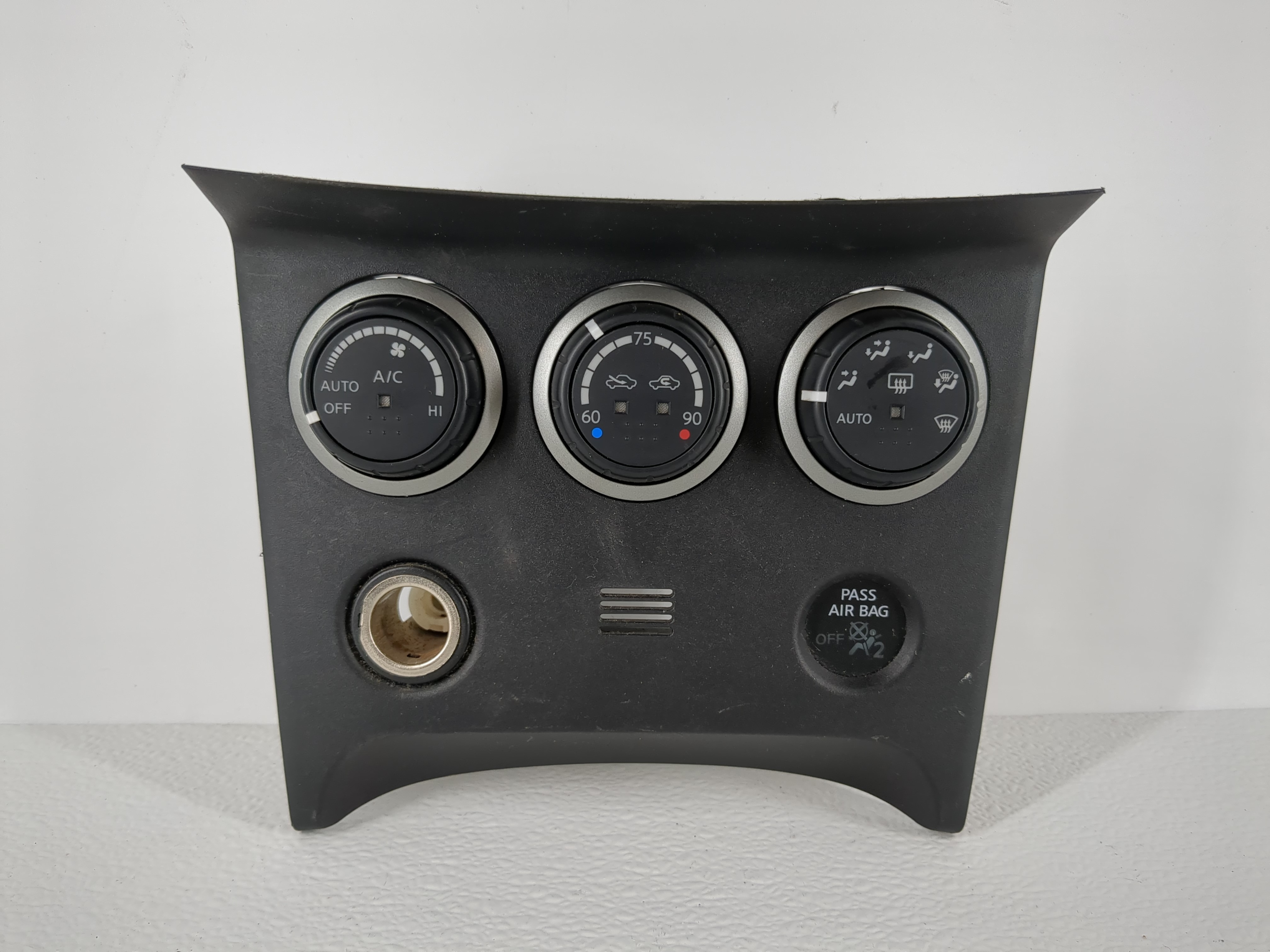 Picture of 2011-2015 Nissan Rogue Ac Heater Climate Control 27500 1vk0a 1107891