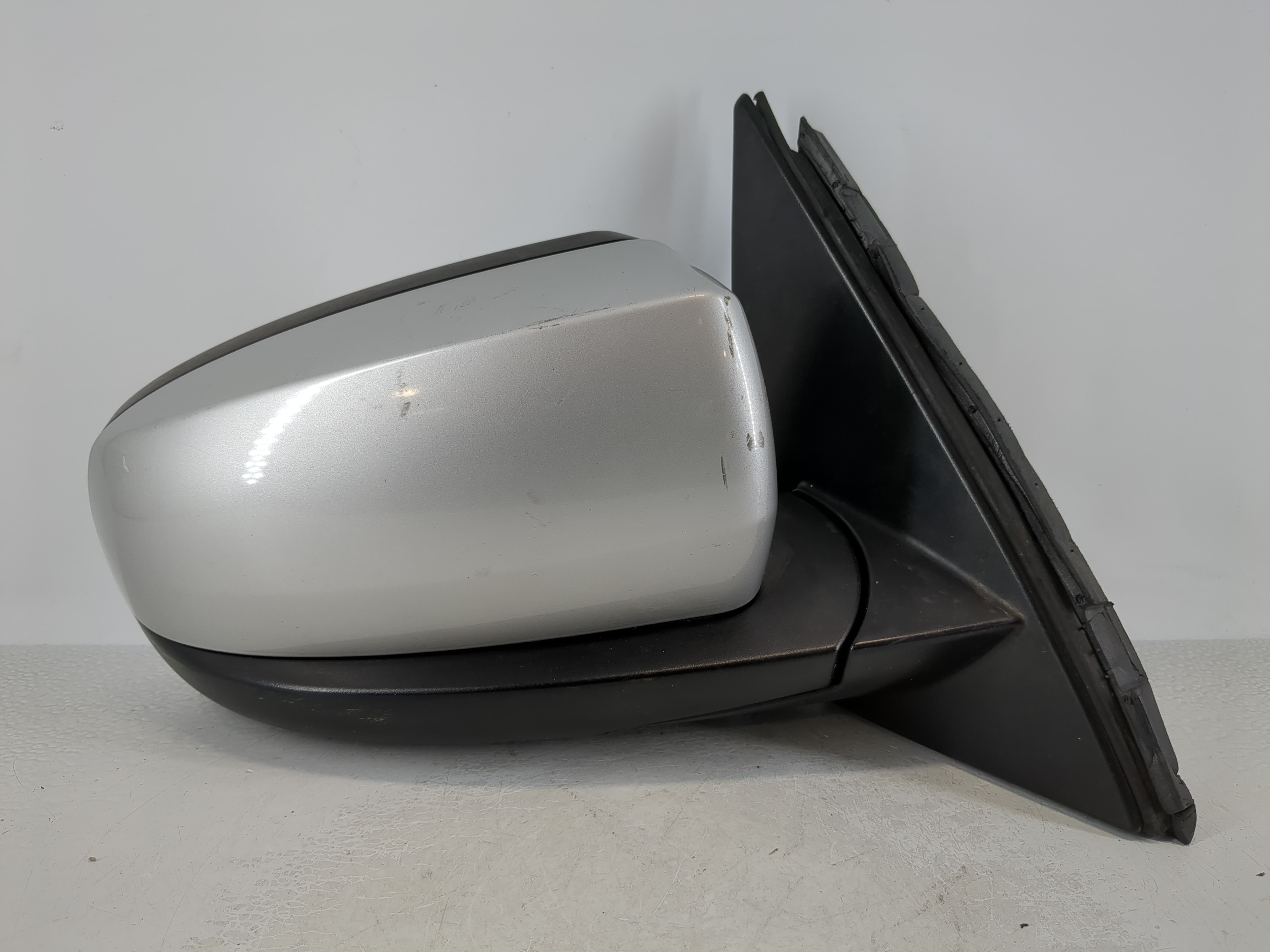 2007-2013 Bmw X5 Passenger Right Side View Power Door Mirror Silver 1107912 - Oemusedautoparts1.com