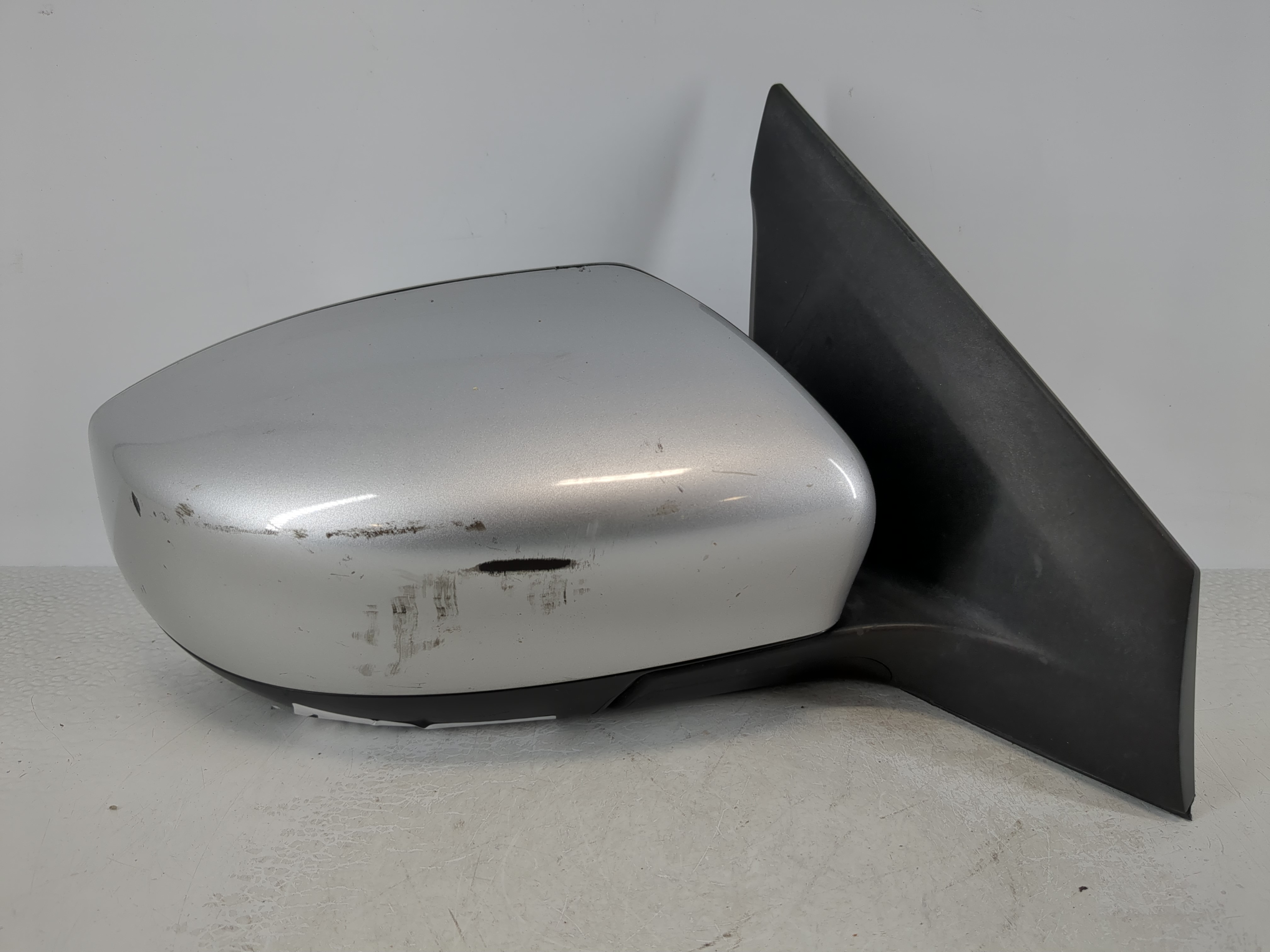 Picture of 2016-2019 Nissan Sentra Passenger Right Side View Power Door Mirror 1107913
