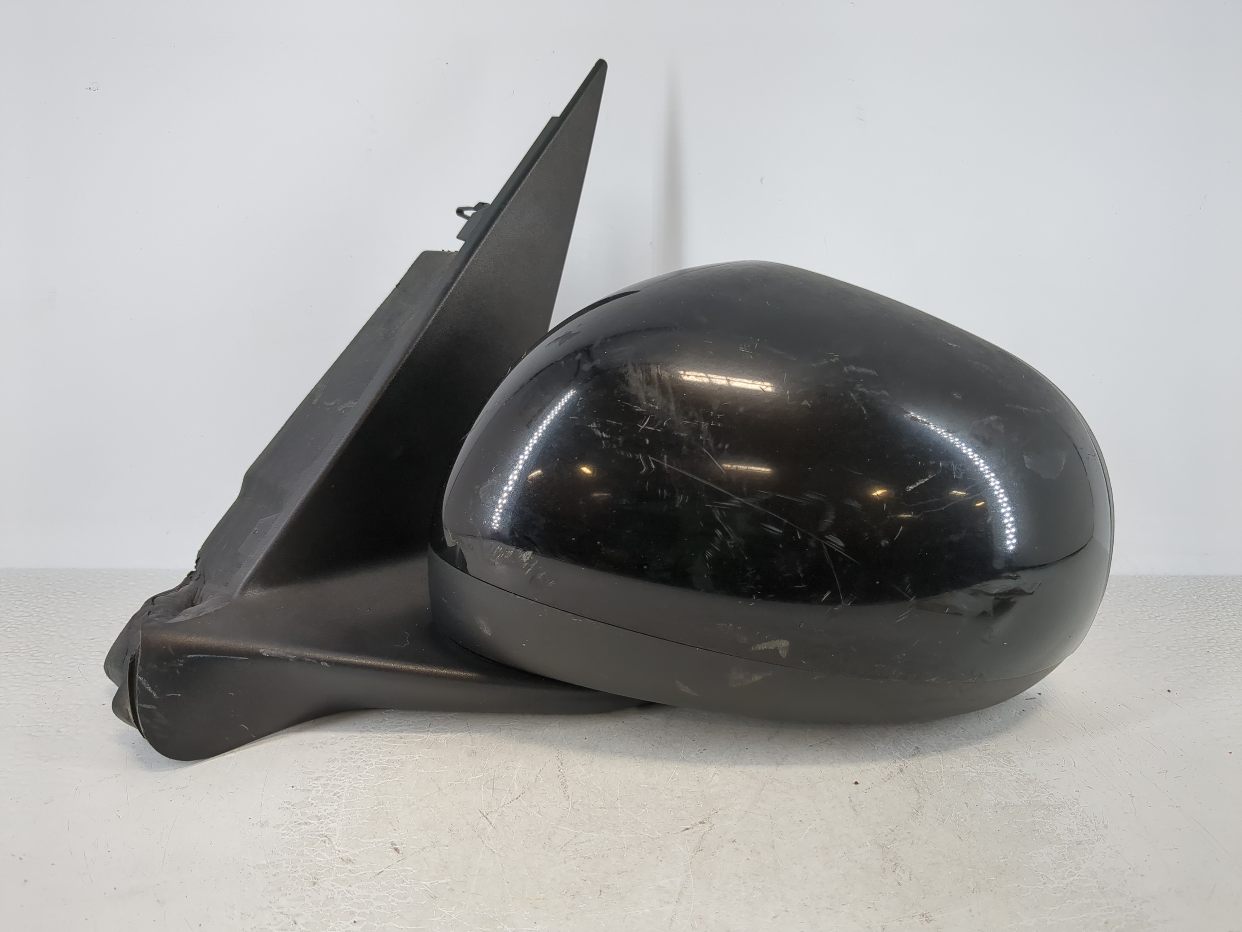2014 Fiat 500 Driver Left Side View Power Door Mirror Black 1107931 - Oemusedautoparts1.com