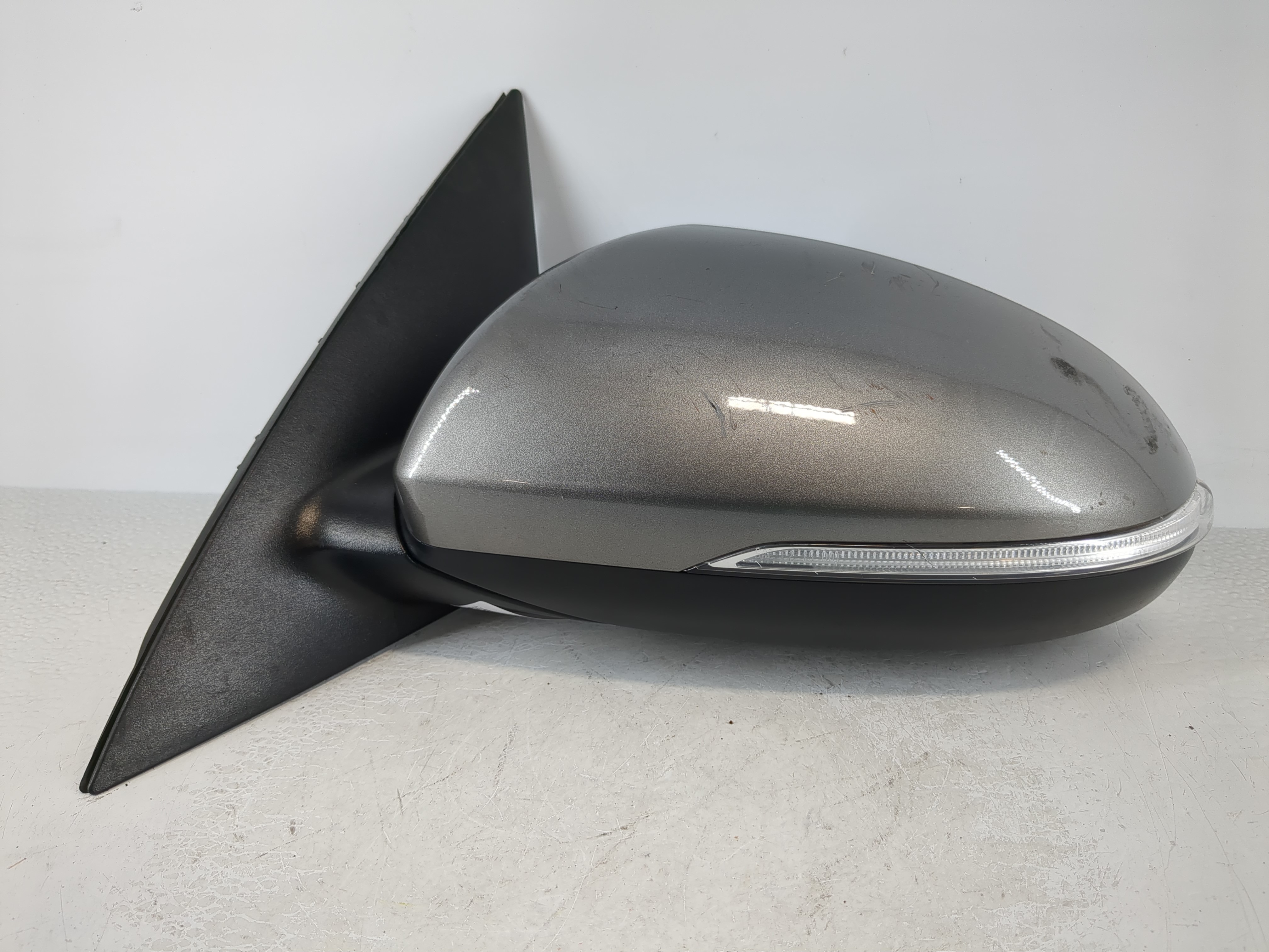 Picture of 2016-2018 Kia Optima Driver Left Side View Power Door Mirror Grey 1107934