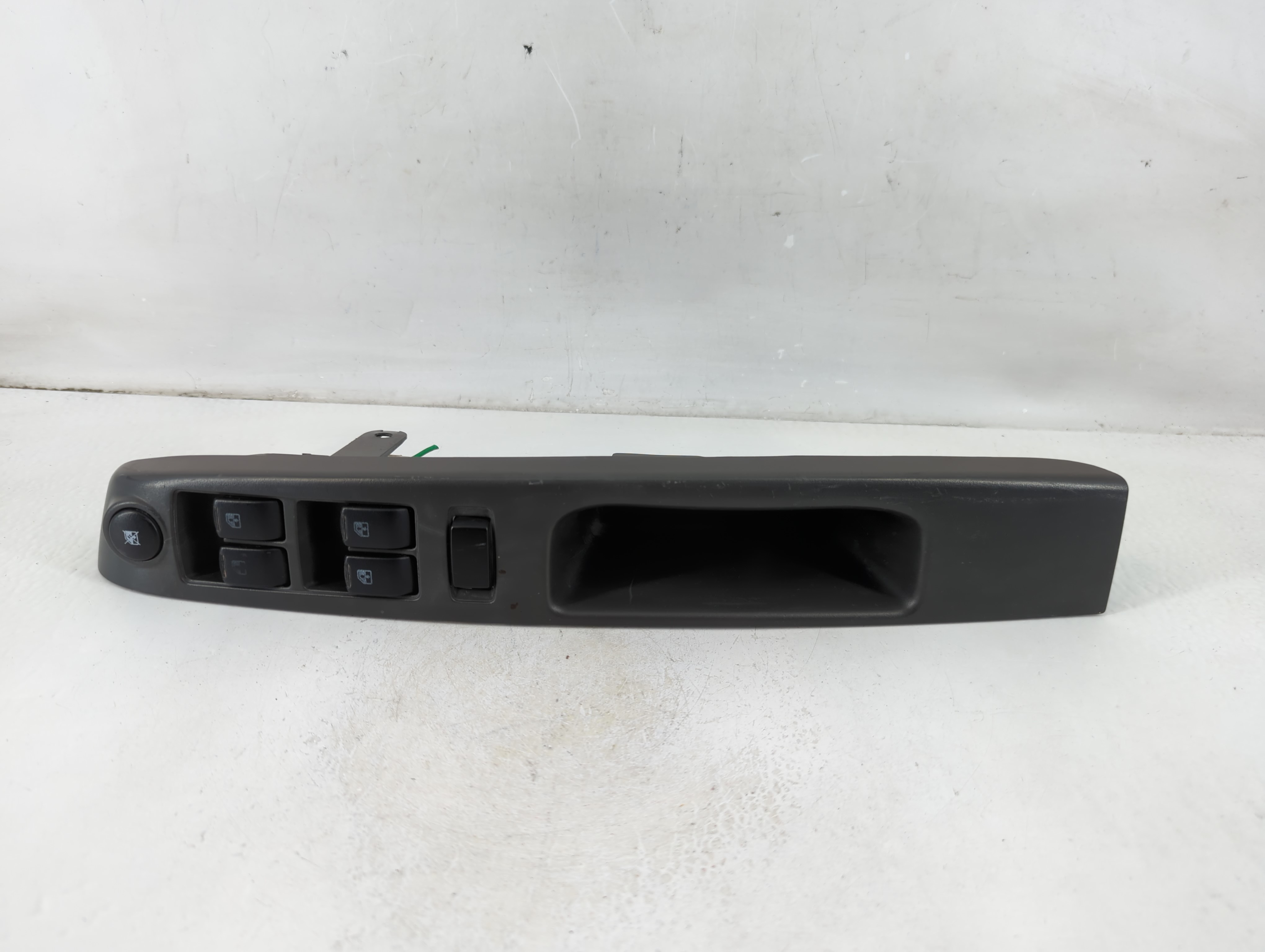 2013-2016 Chevrolet Spark Driver Left Door Master Power Window Switch 1107952 - Oemusedautoparts1.com