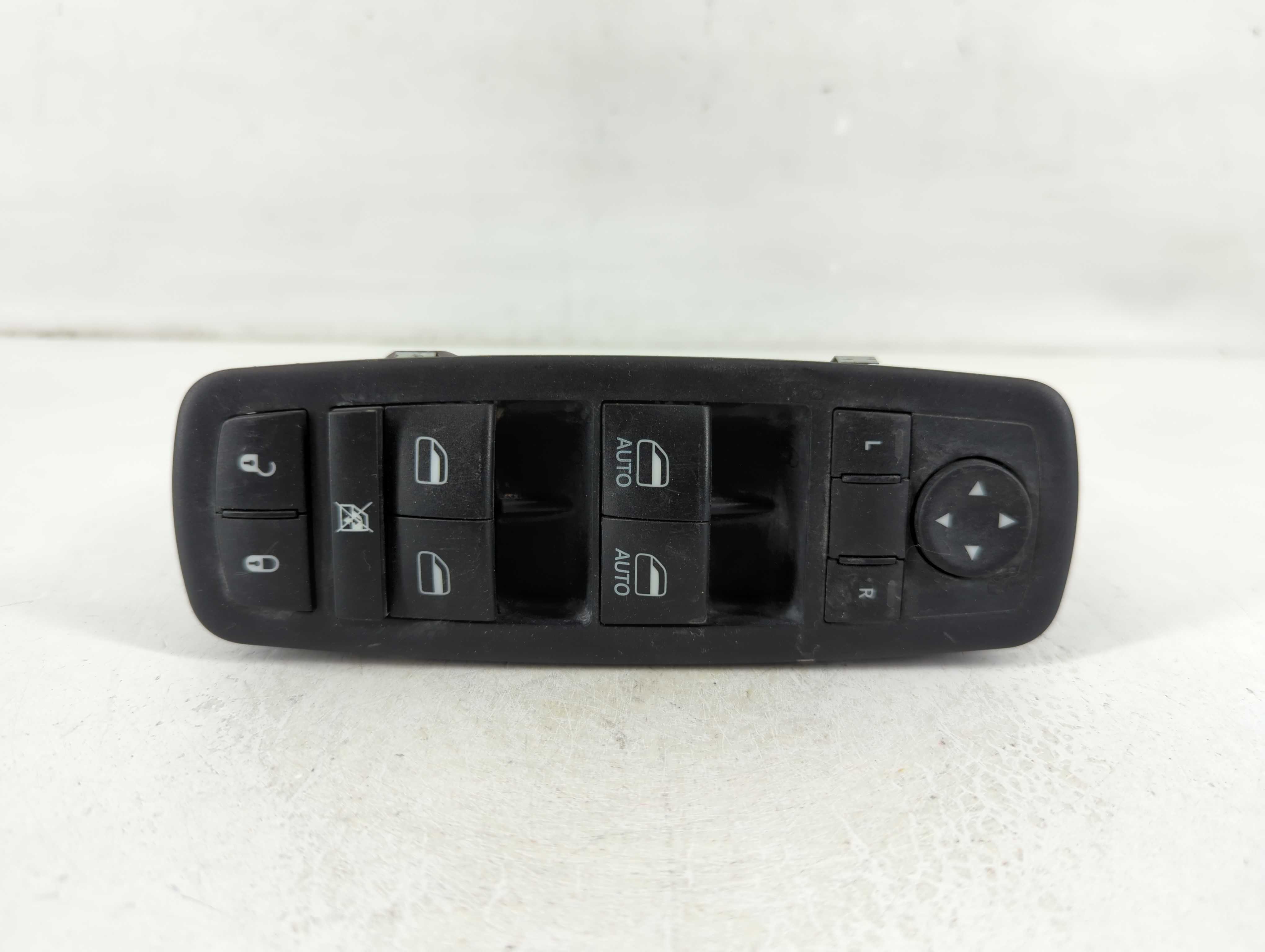 2015-2019 Chrysler 300 Driver Left Door Master Power Window Switch 1107955 - Oemusedautoparts1.com