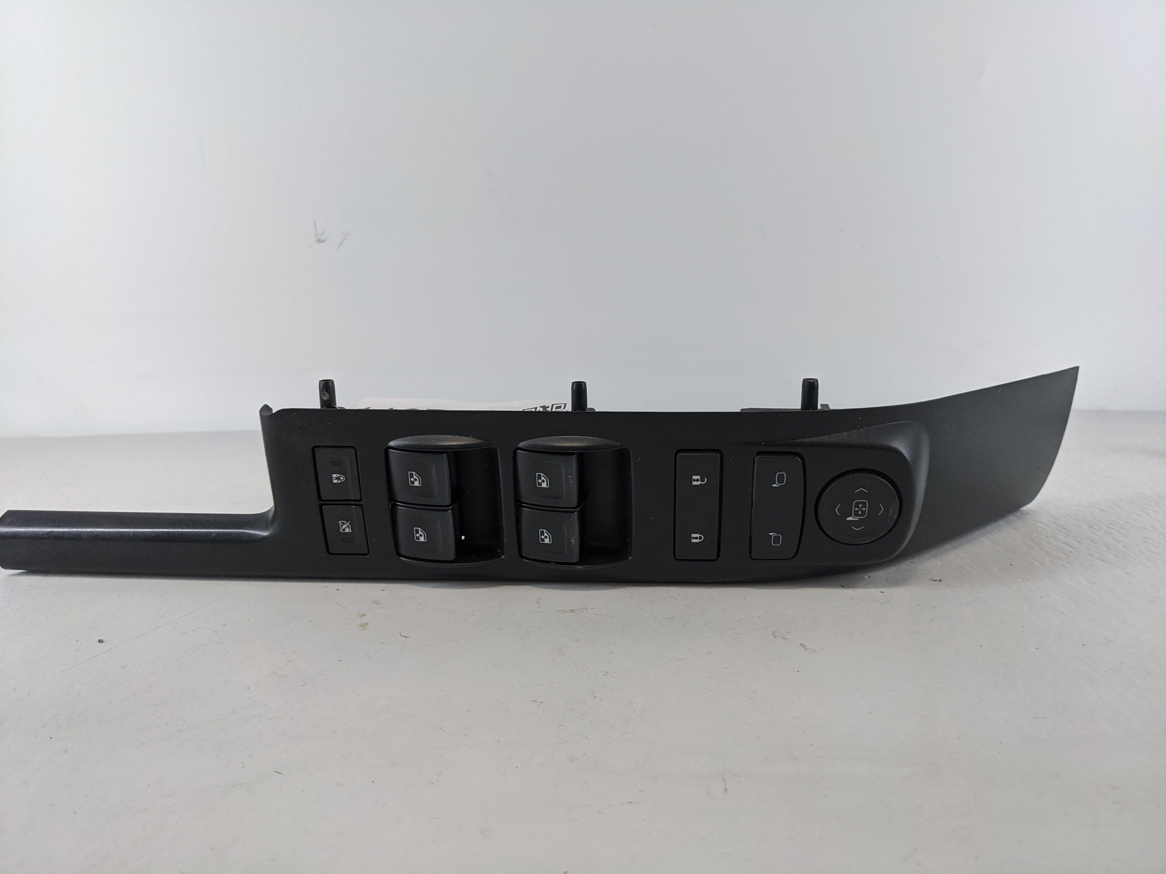 Picture of 2014 Chevrolet Silverado 1500 Driver Left Door Master Power Window Switch 1107976