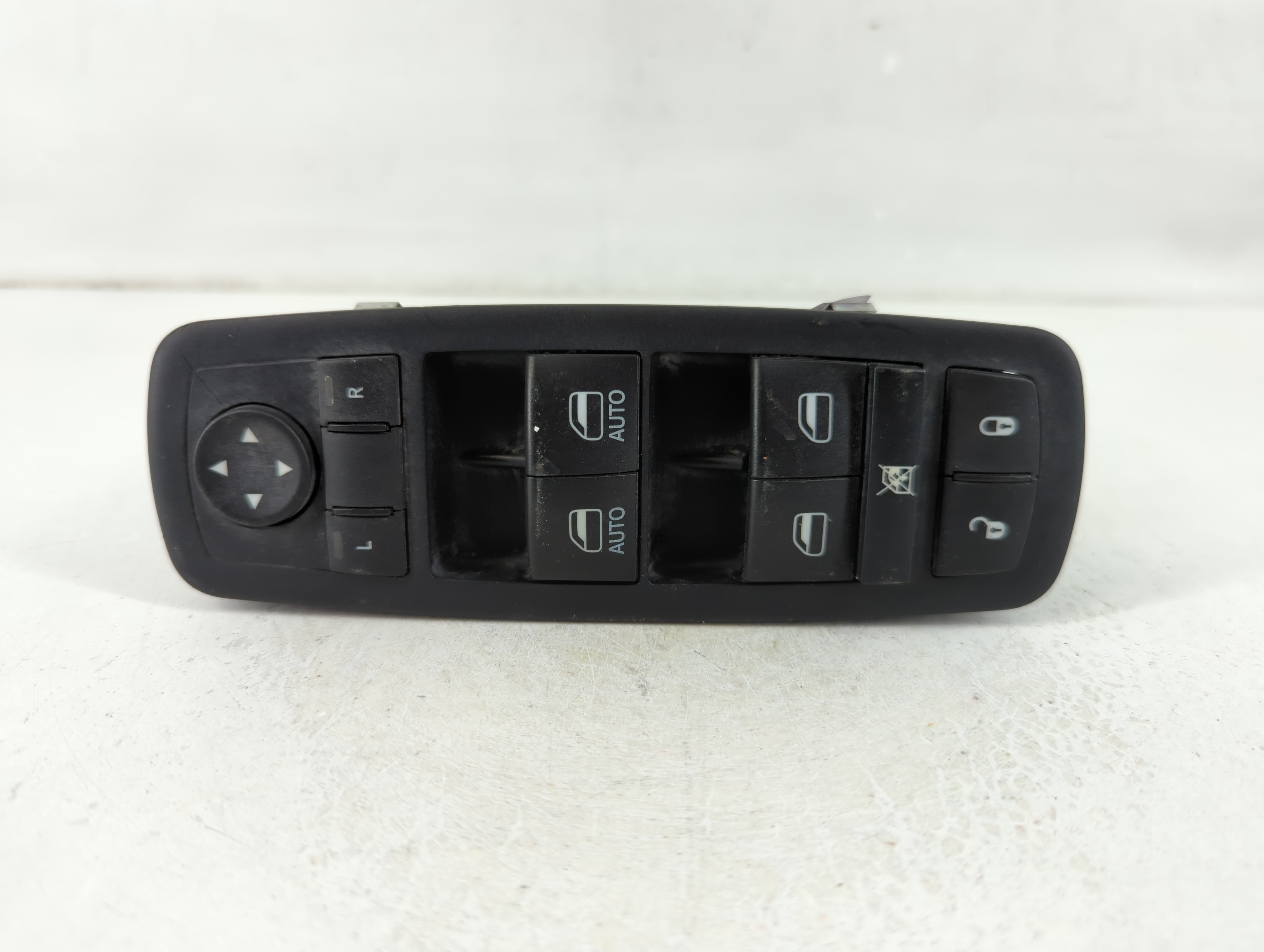 2015-2019 Chrysler 300 Driver Left Door Master Power Window Switch 1107990 - Oemusedautoparts1.com