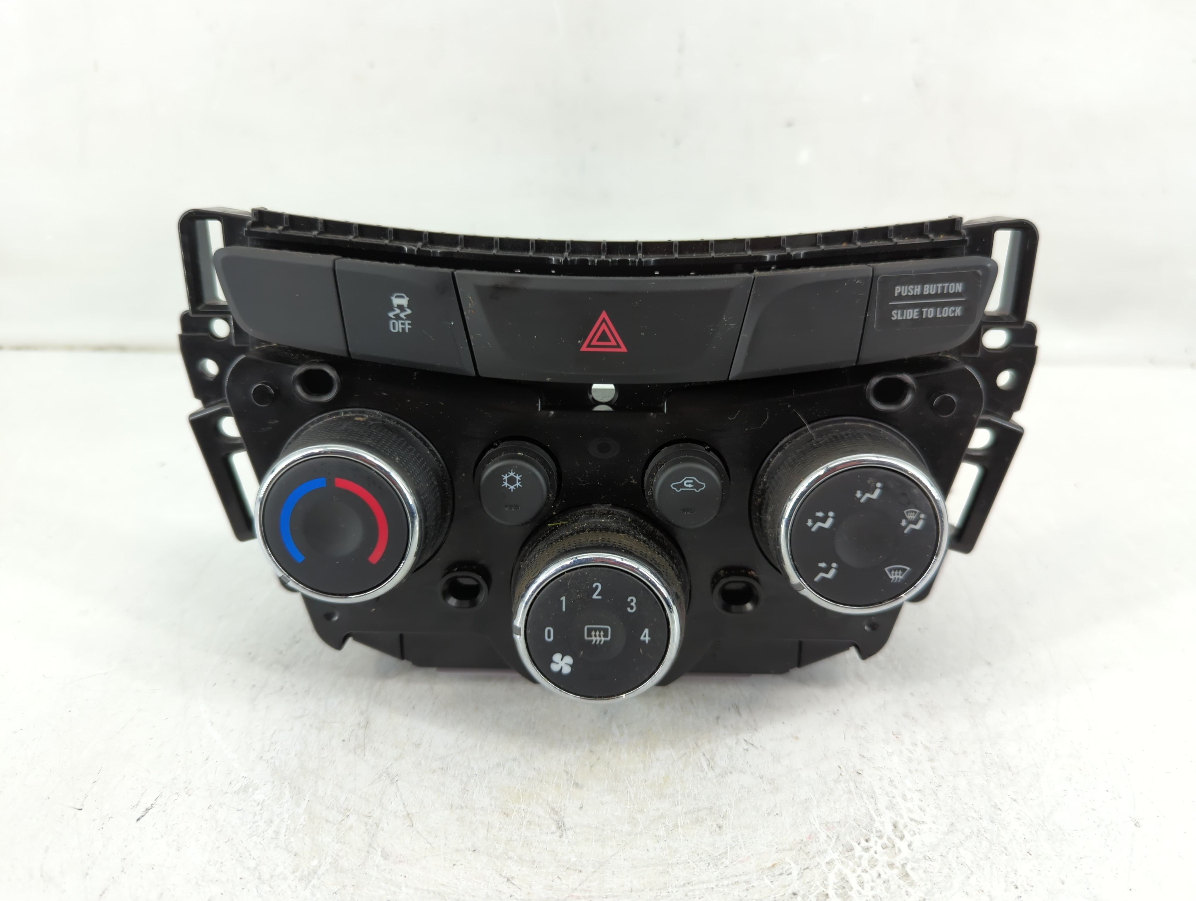 Picture of 2017-2021 Chevrolet Trax Ac Heater Climate Control 42588188 1108044