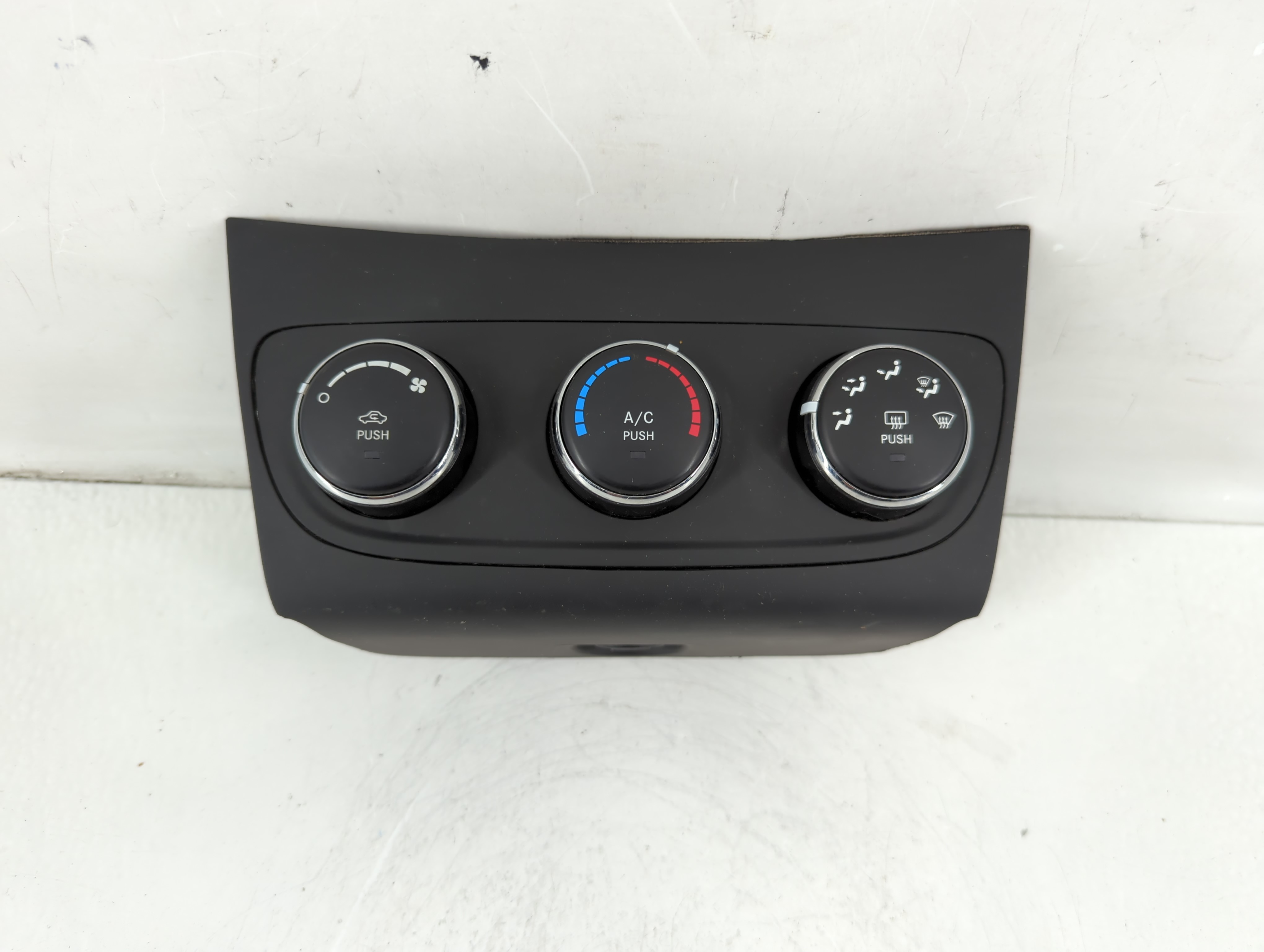Picture of 2010-2014 Dodge Avenger Ac Heater Climate Control P55111949ae 1108046