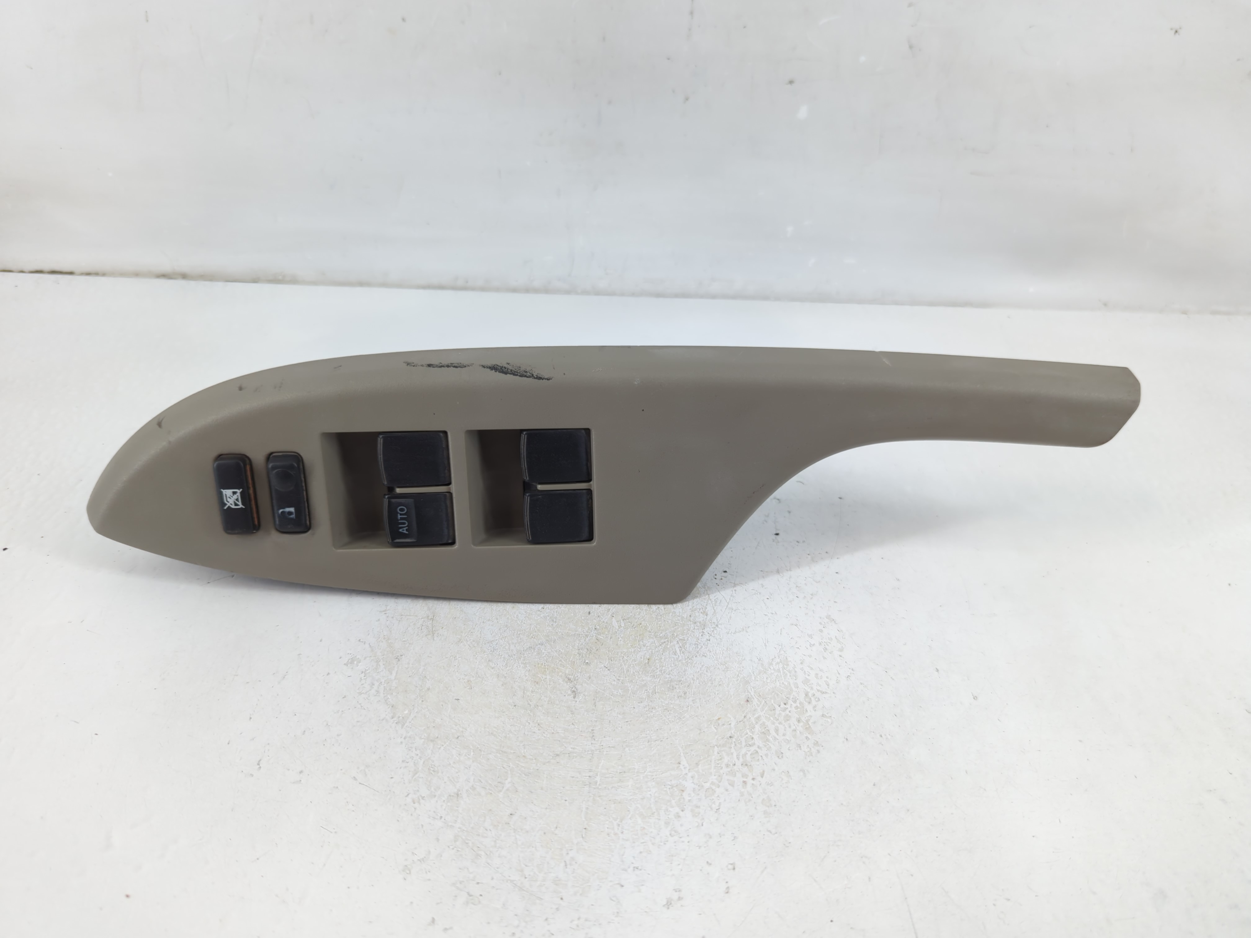 2009-2013 Toyota Corolla Driver Left Door Master Power Window Switch 1108061 - Oemusedautoparts1.com