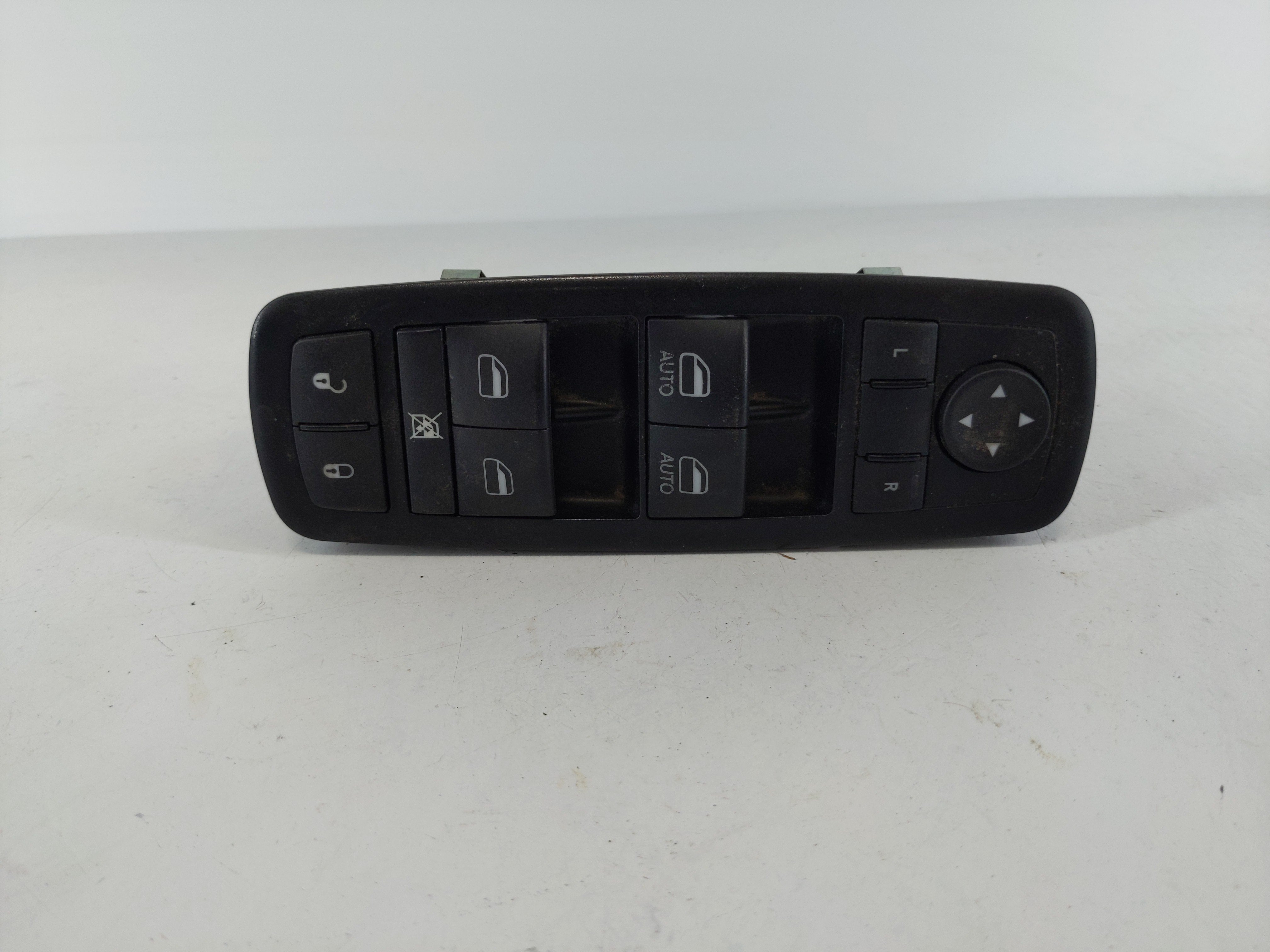 Picture of 2014 Jeep Grand Cherokee Driver Left Door Master Power Window Switch 1108093