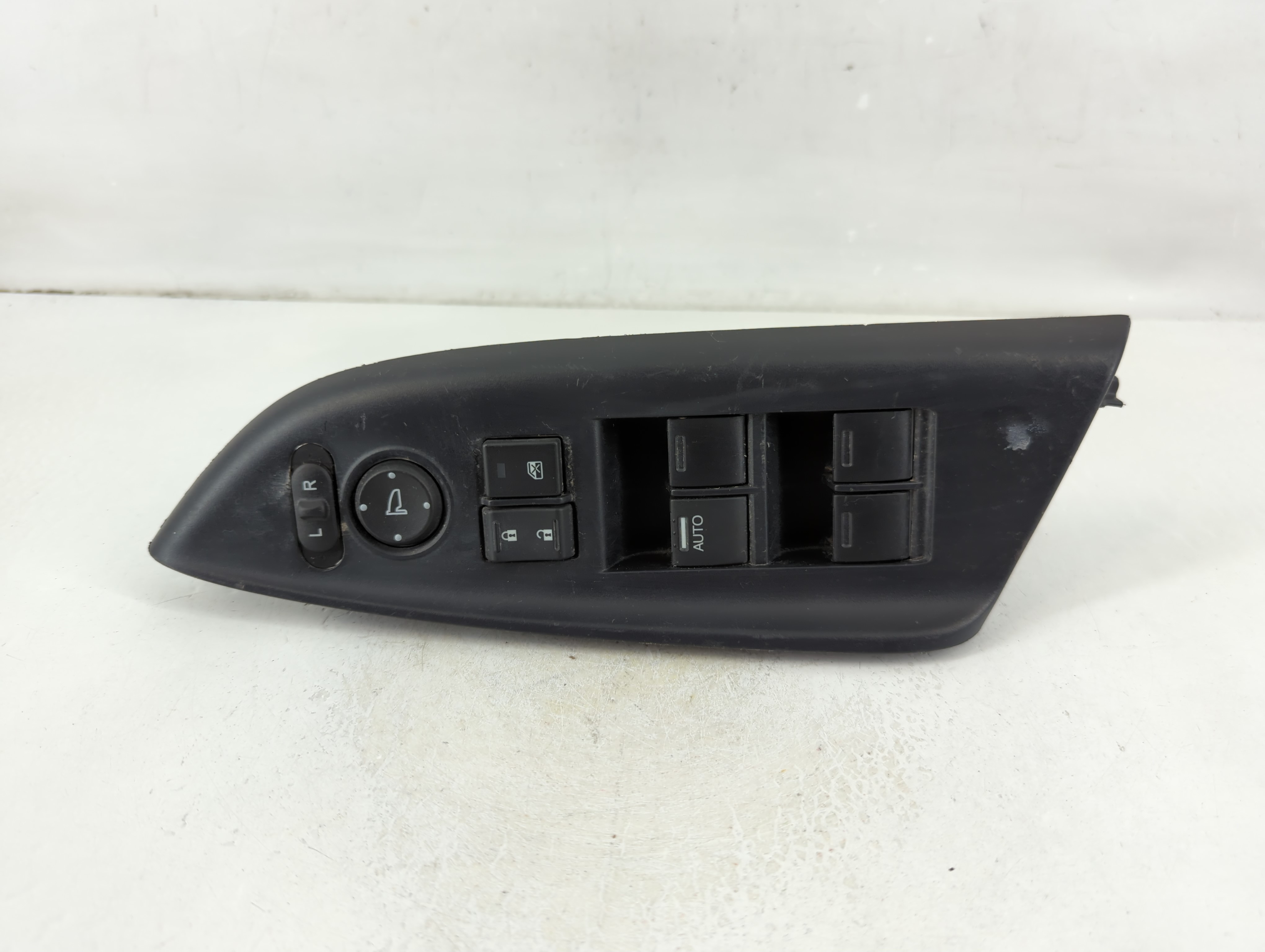 2015-2020 Honda Fit Driver Left Door Master Power Window Switch 1108135 - Oemusedautoparts1.com