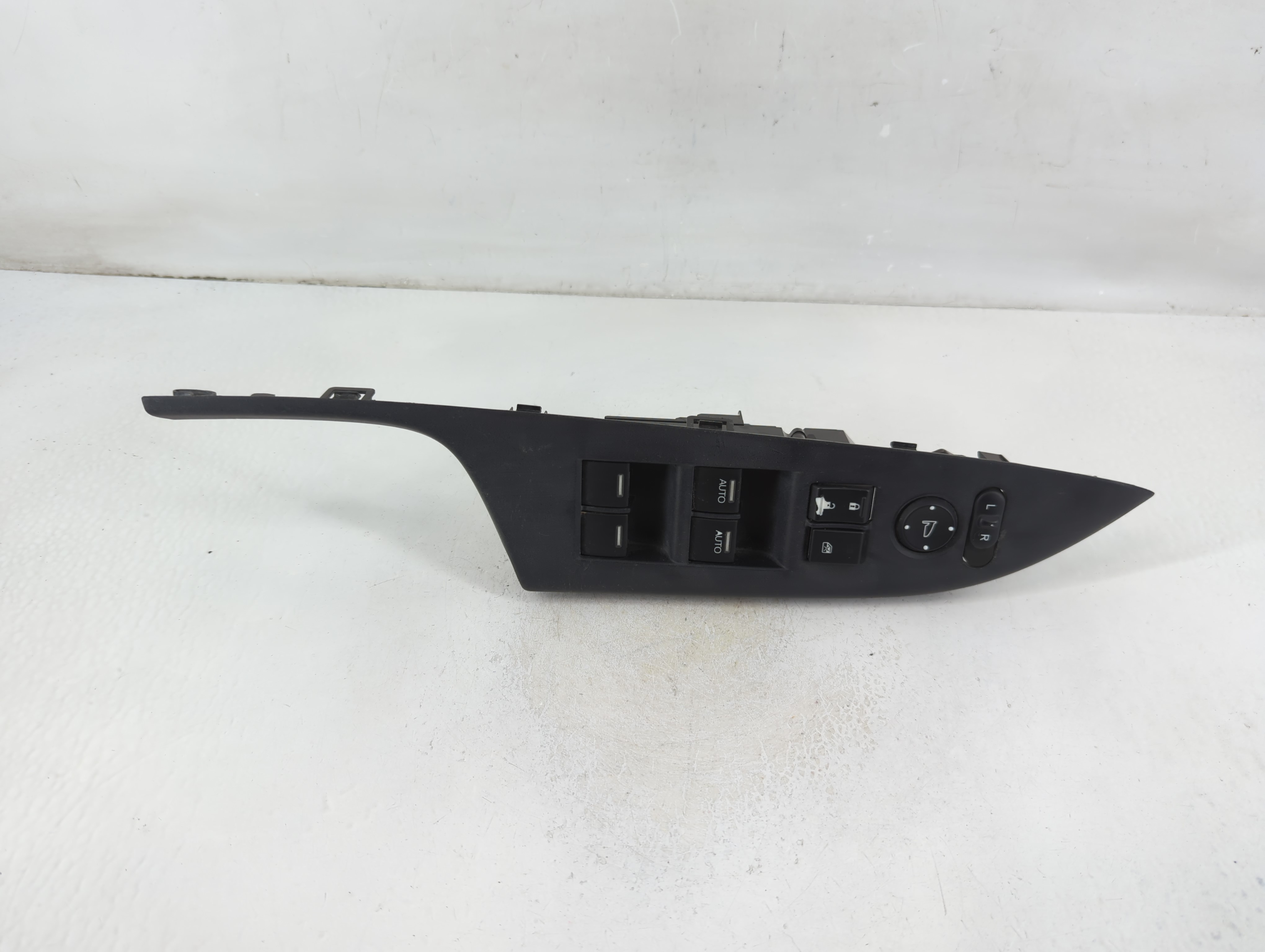 2013-2017 Honda Accord Driver Left Door Master Power Window Switch 1108138 - Oemusedautoparts1.com