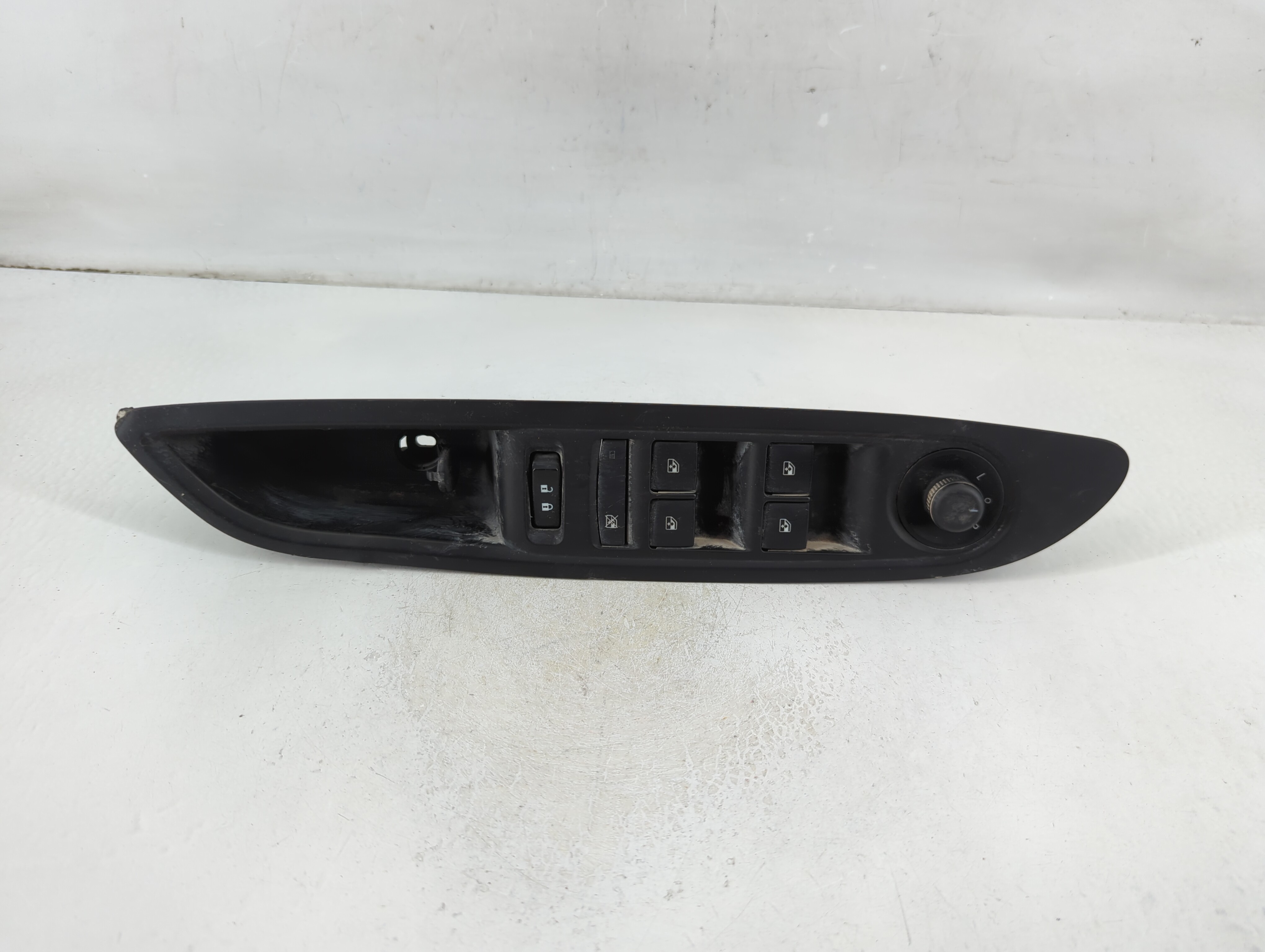 2013-2016 Buick Encore Driver Left Door Master Power Window Switch 1108141 - Oemusedautoparts1.com