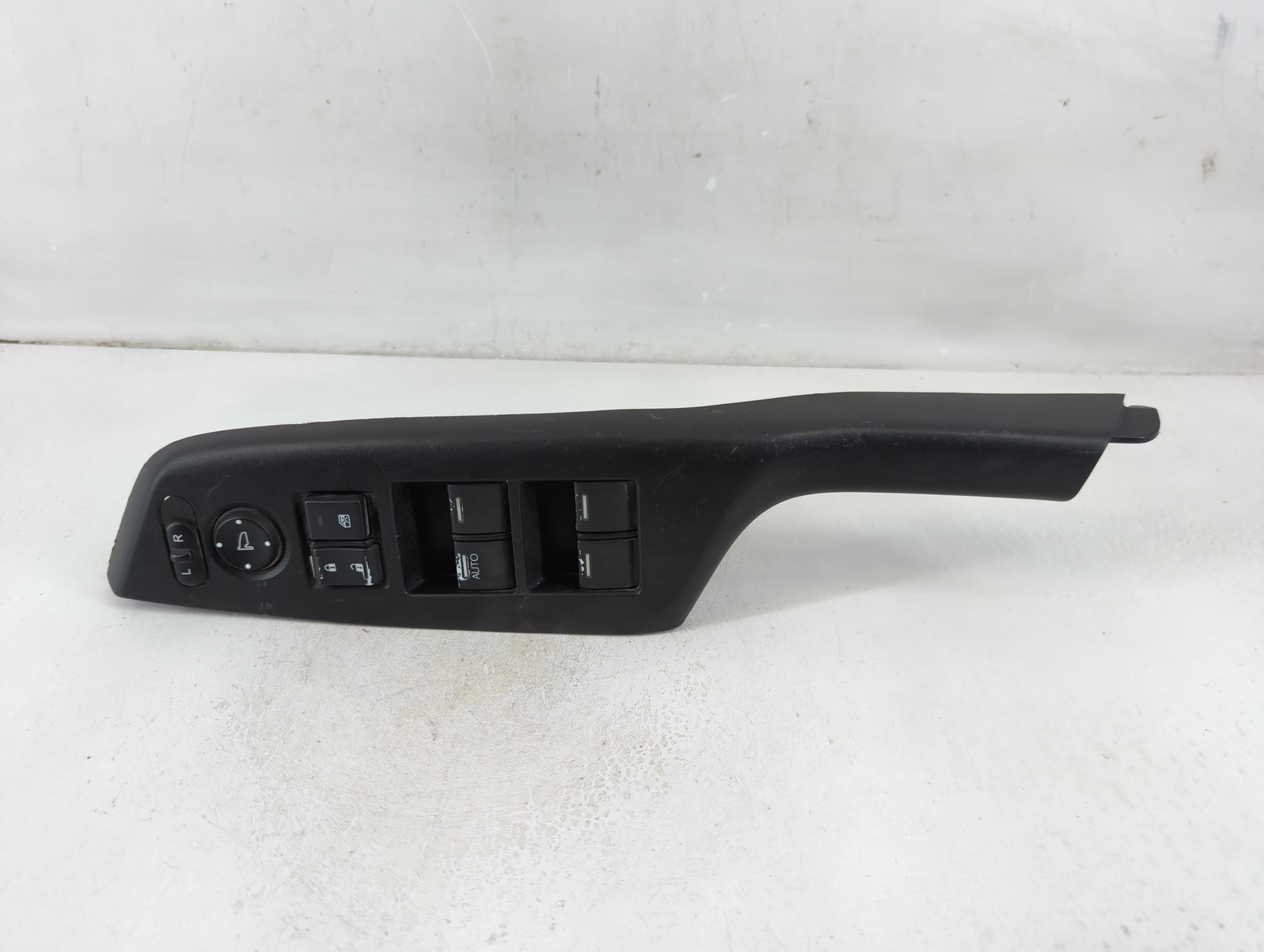 2012-2013 Honda Civic Driver Left Door Master Power Window Switch 1108149 - Oemusedautoparts1.com