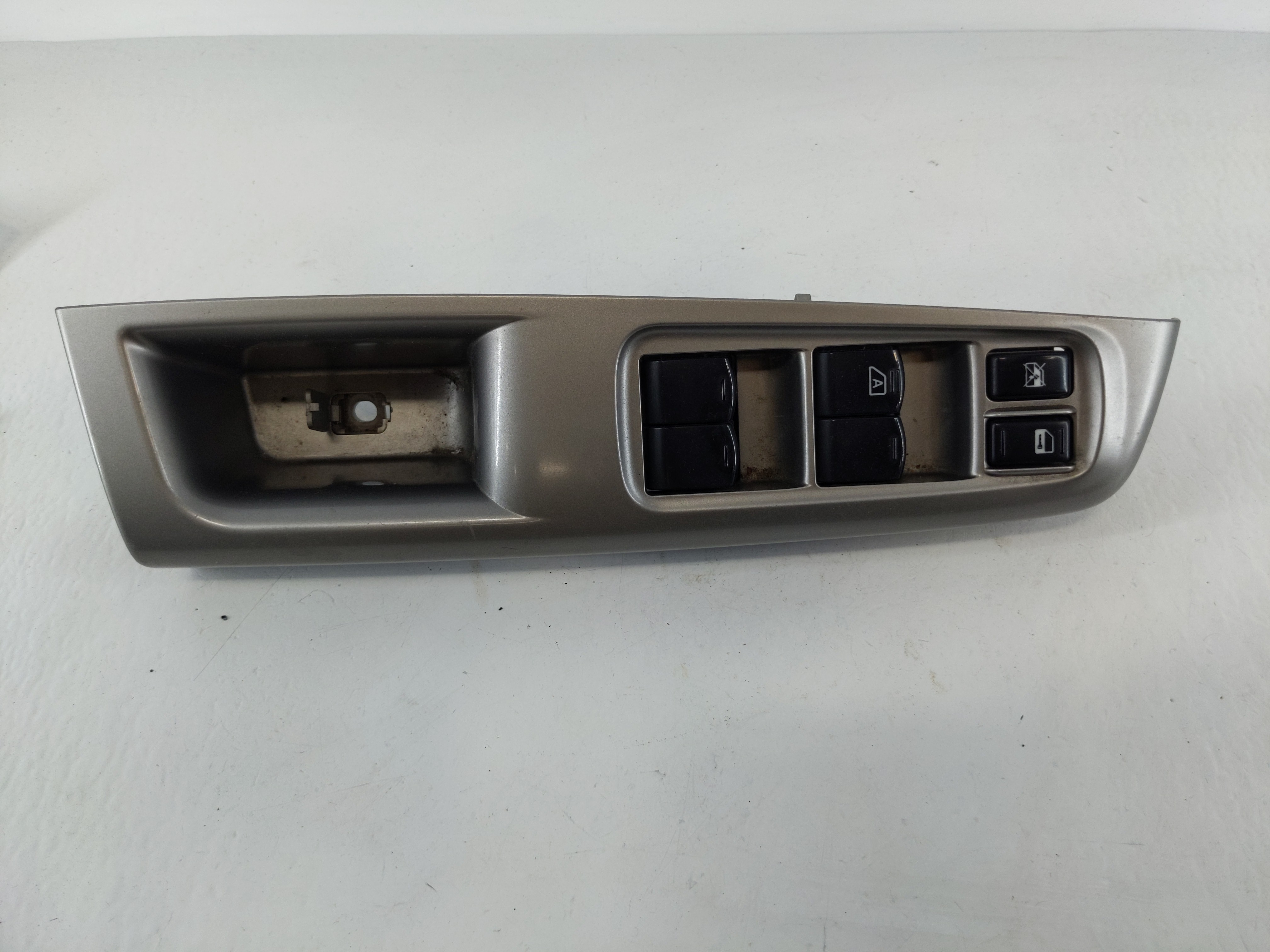 Picture of 2008-2011 Subaru Impreza Driver Left Door Master Power Window Switch 1108156