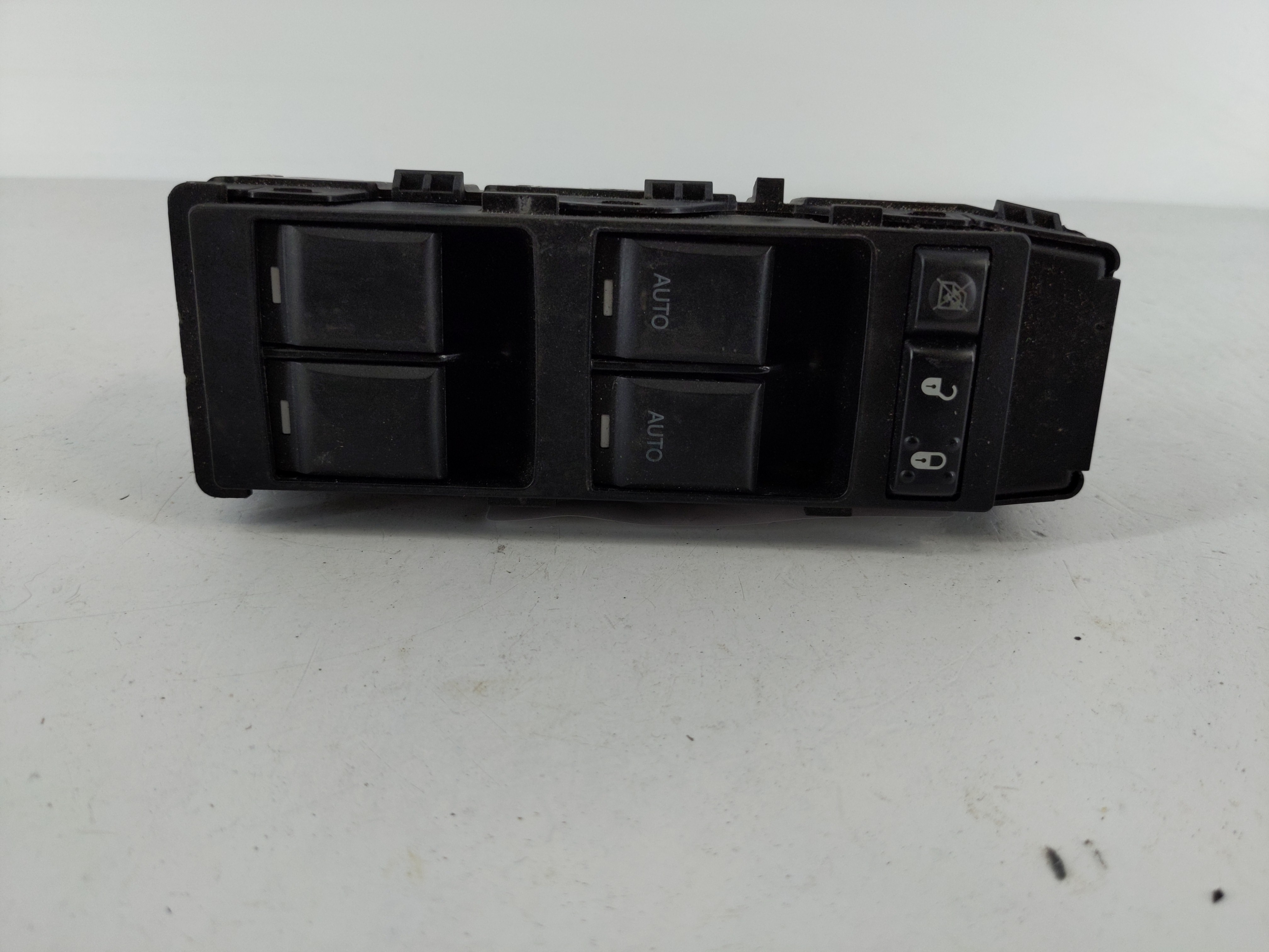 Picture of 2011-2014 Chrysler 200 Driver Left Door Master Power Window Switch 1108163