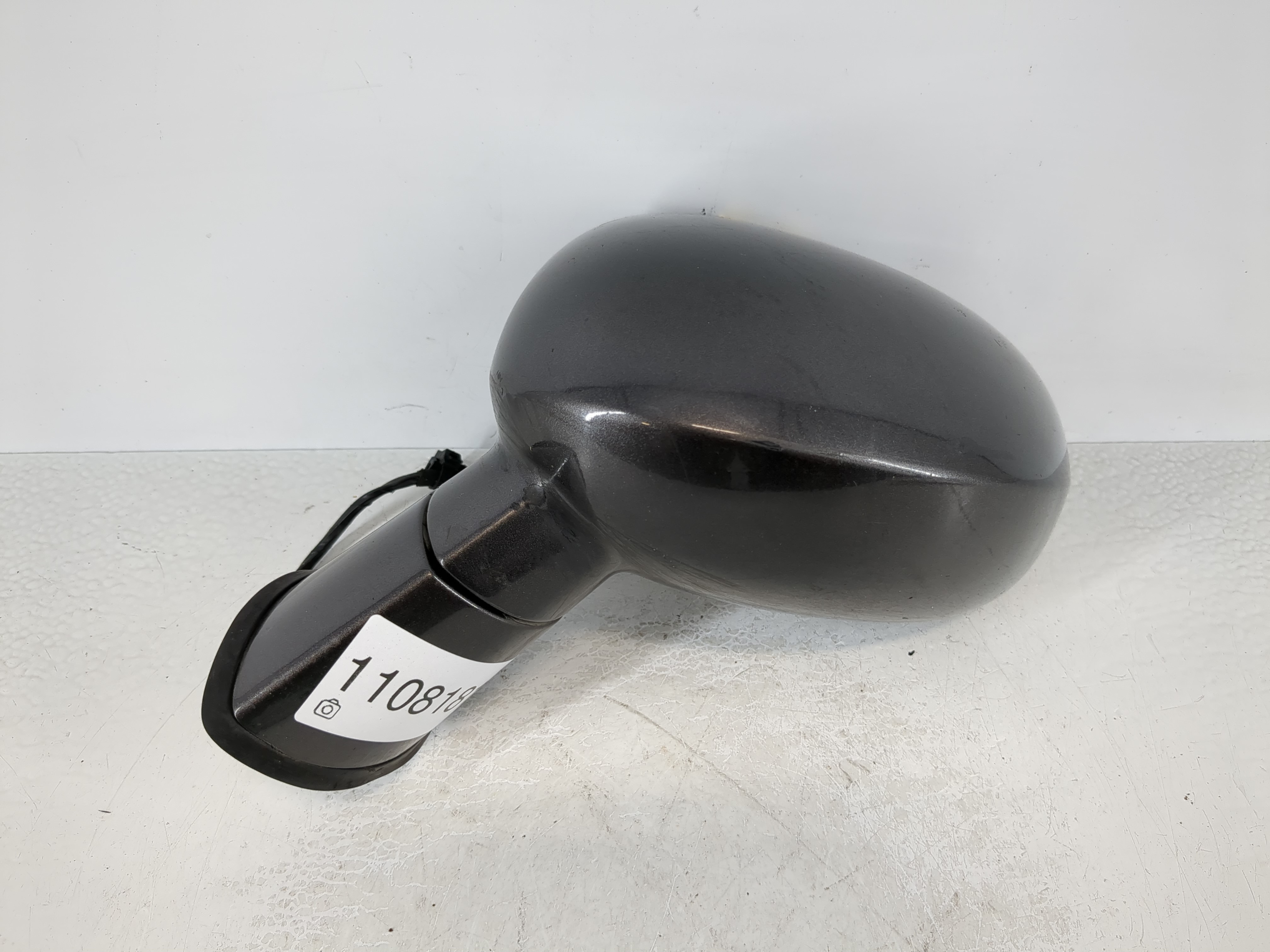 Picture of 2015-2019 Dodge Challenger Driver Left Side View Power Door Mirror Black 1108181