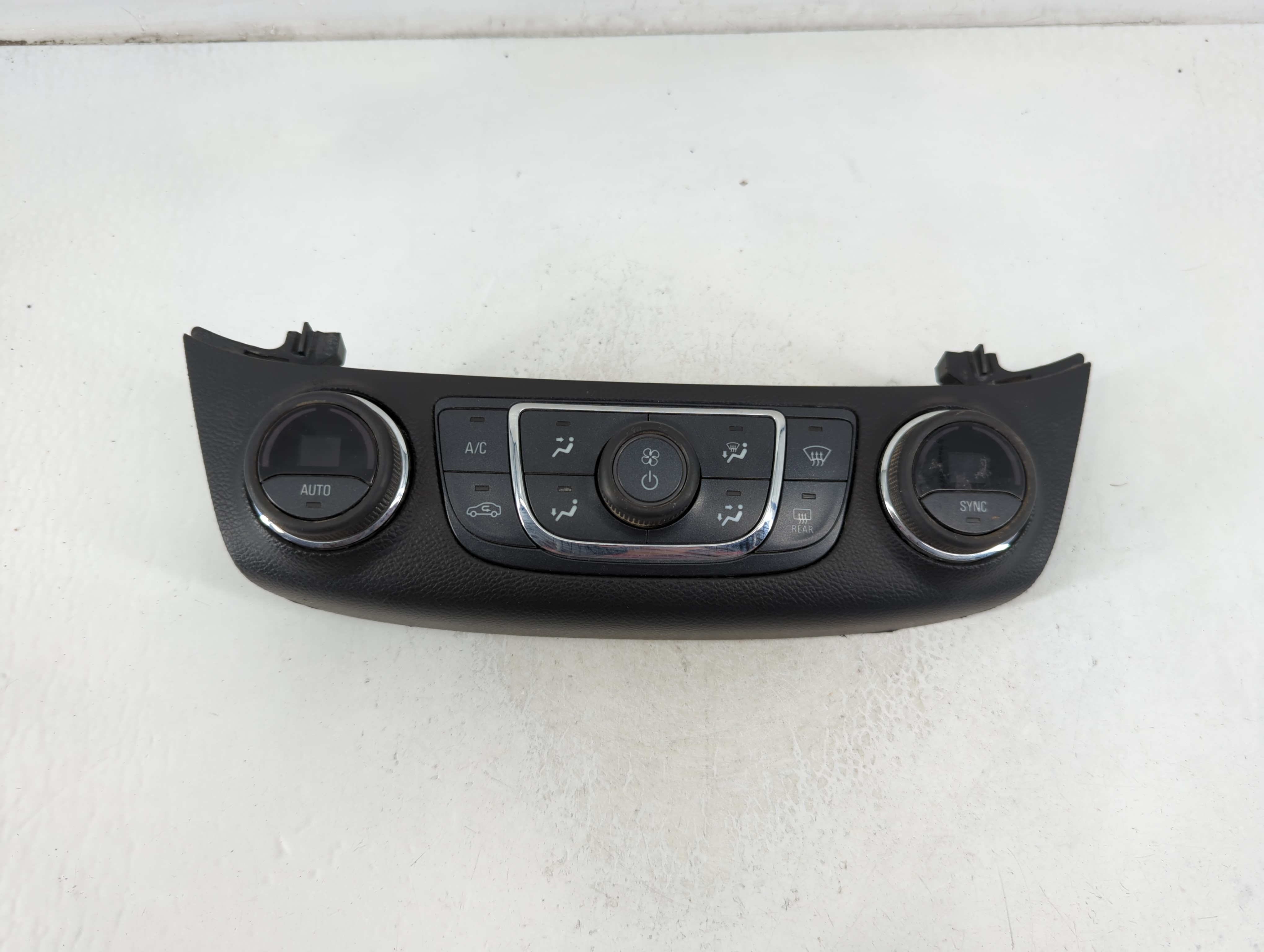 2014-2020 Chevrolet Impala Ac Heater Climate Control 23453509 1108287 - Oemusedautoparts1.com