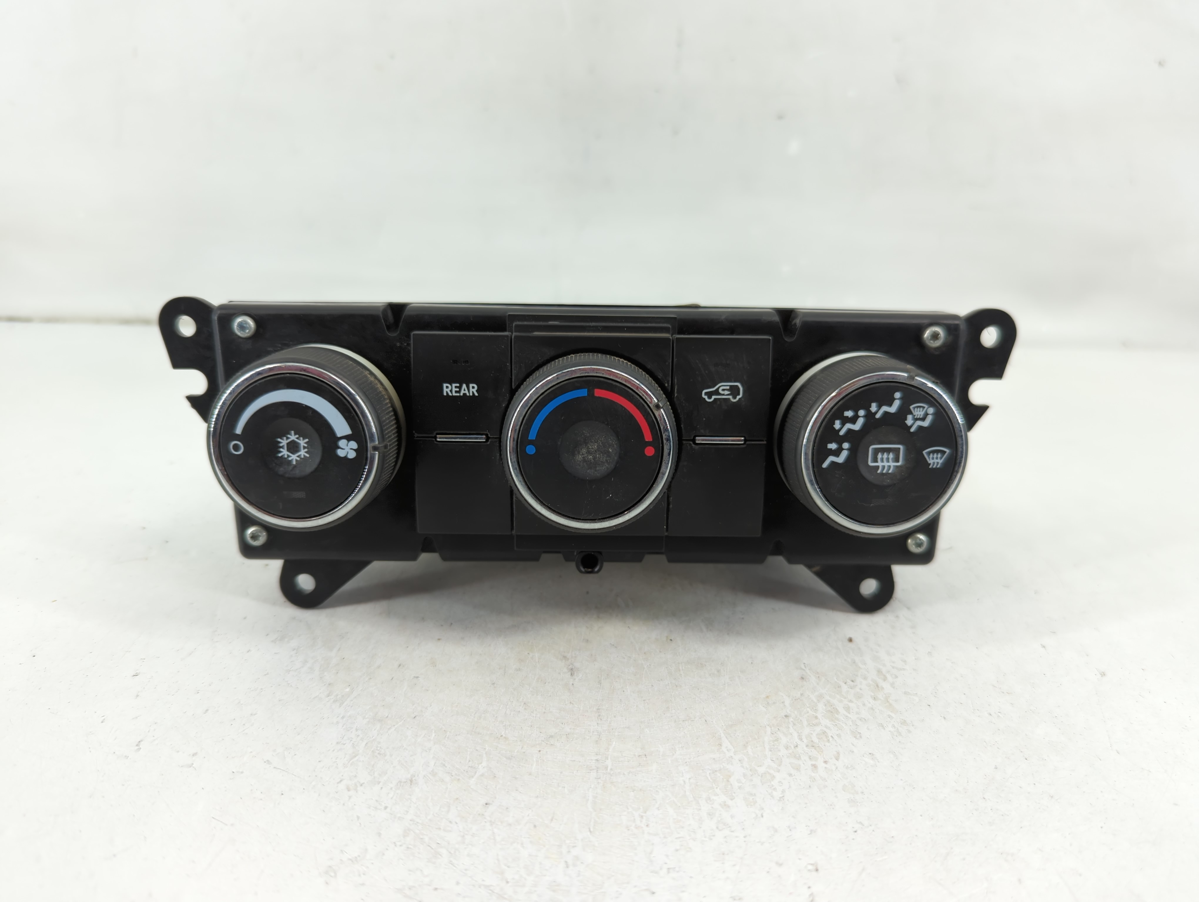 2012 Chevrolet Traverse Ac Heater Climate Control Temperature Oem 1108288 - Oemusedautoparts1.com