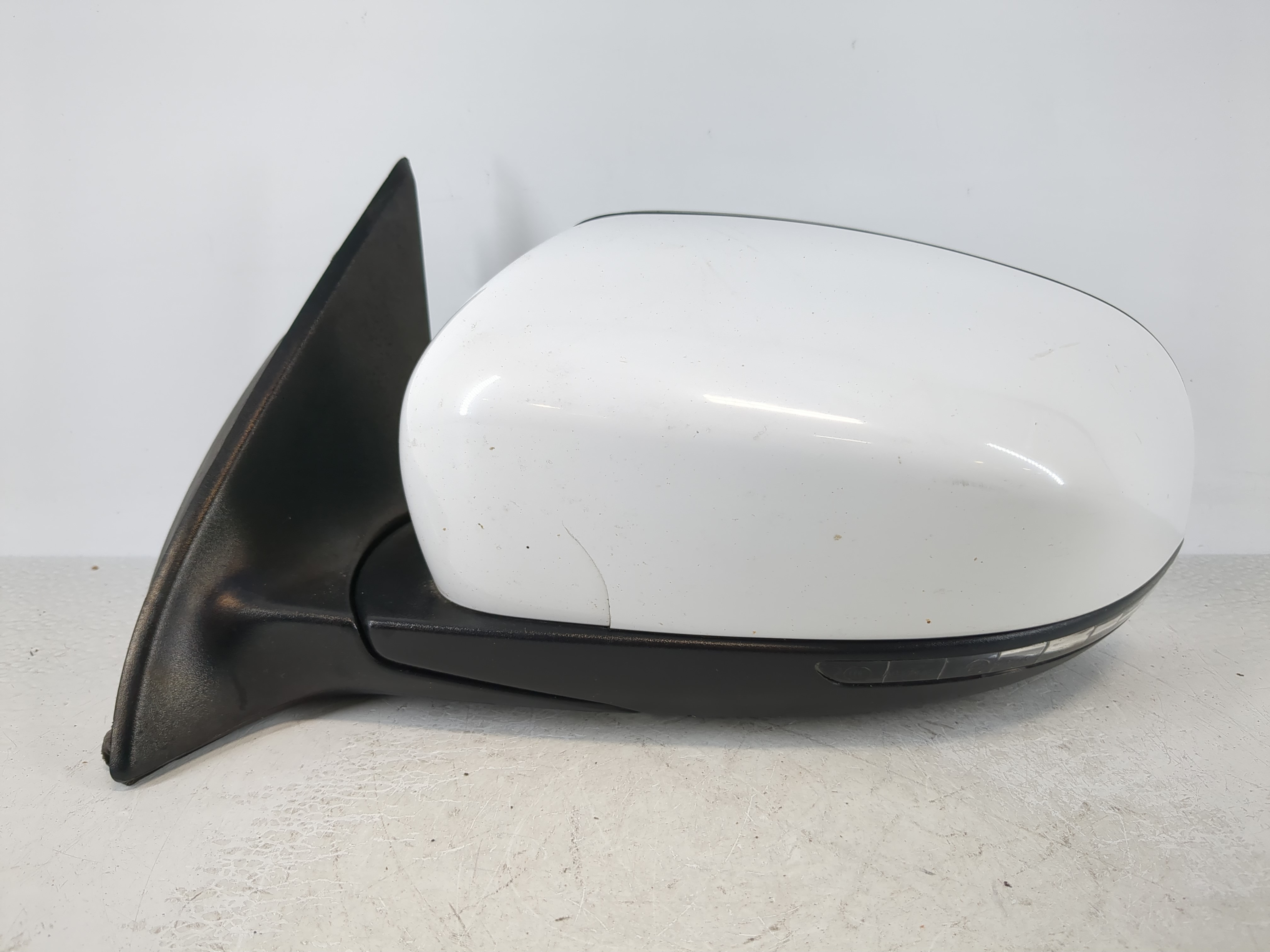 Picture of 2014-2021 Jeep Cherokee Driver Left Side View Power Door Mirror White 1108298