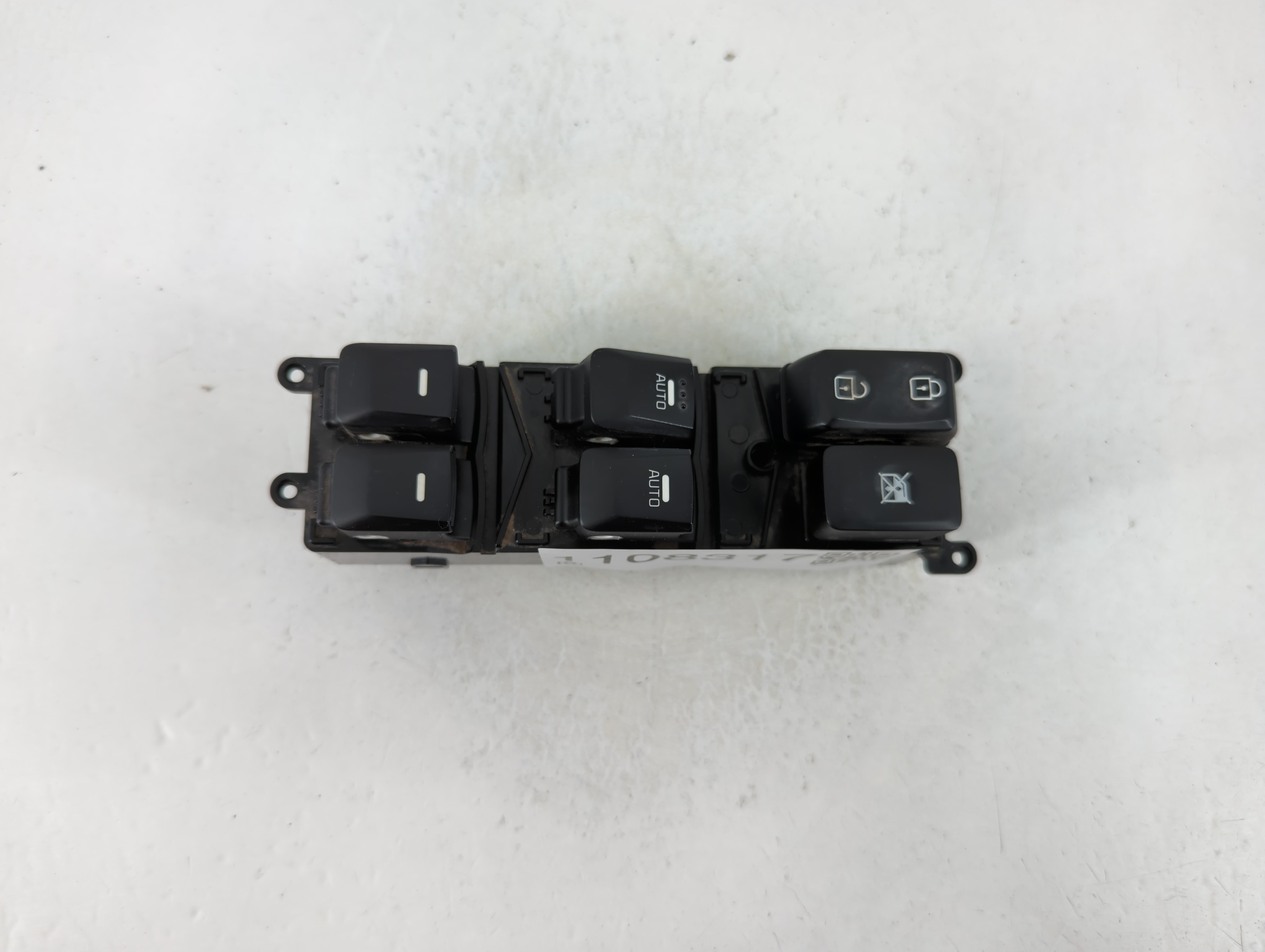 2014-2018 Kia Forte Driver Left Door Master Power Window Switch 1108317 - Oemusedautoparts1.com