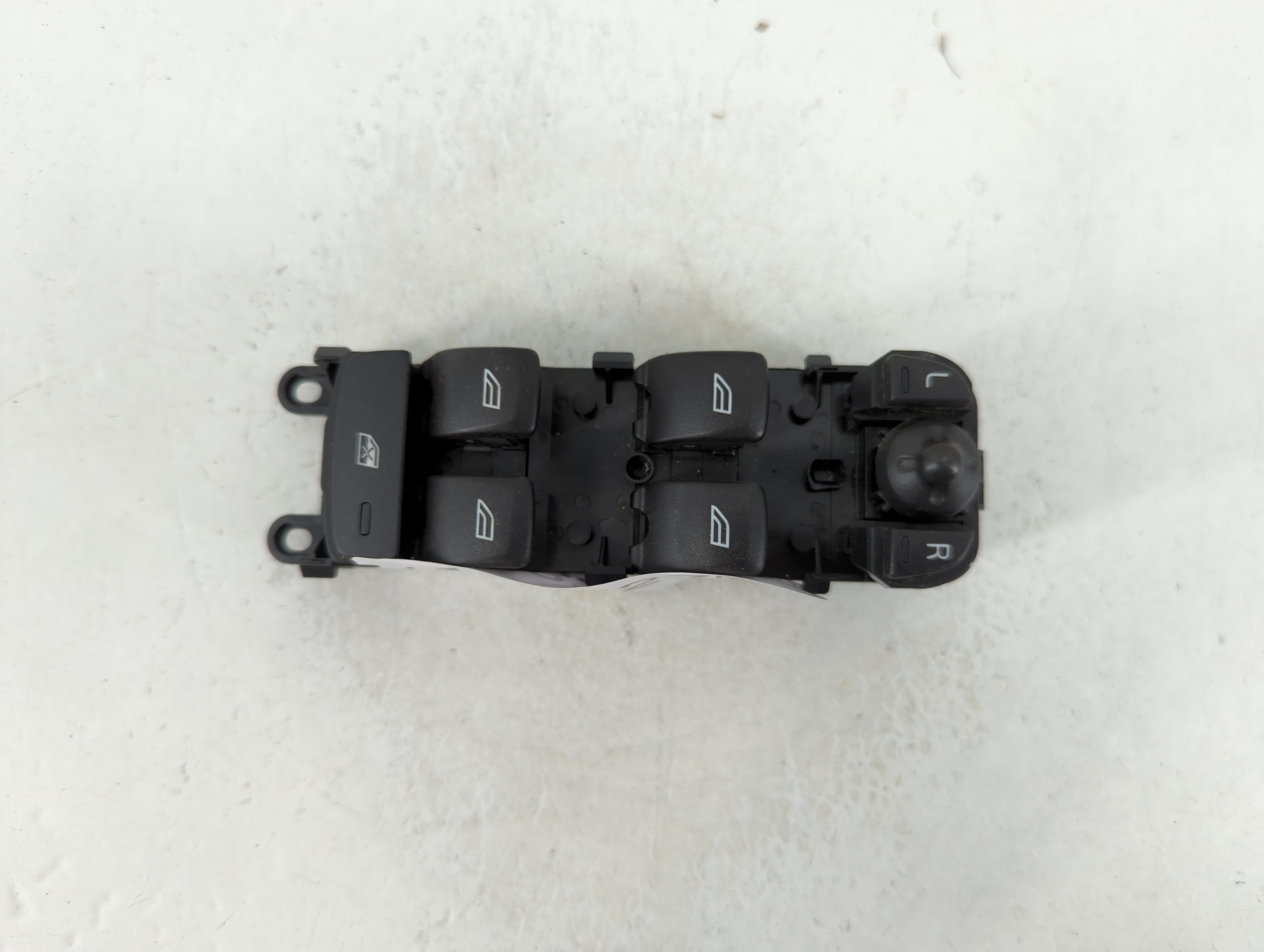 2010-2016 Land Rover Lr4 Driver Left Door Master Power Window Switch 1108327 - Oemusedautoparts1.com