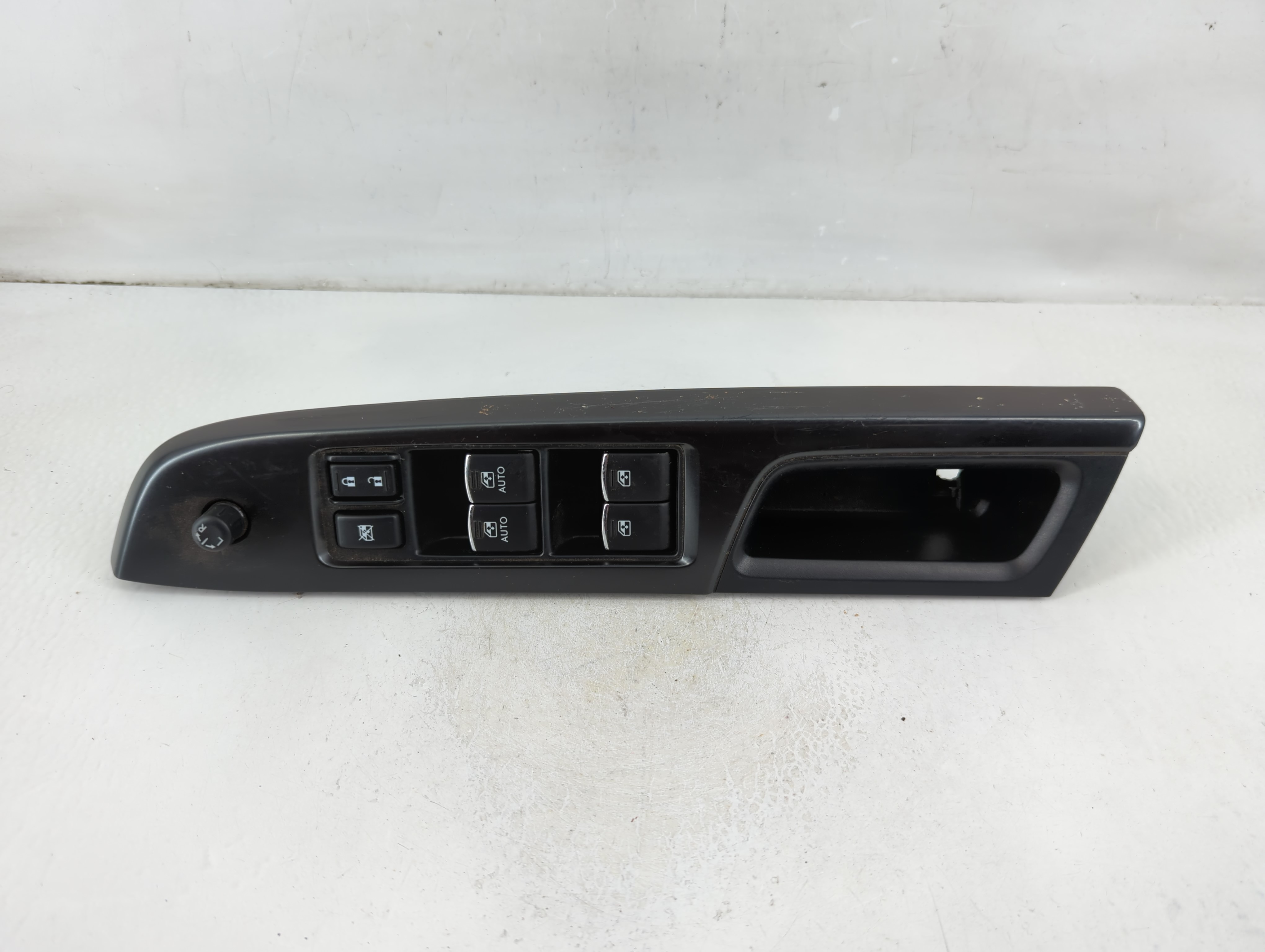 2017-2017 Subaru Wrx Driver Left Door Master Power Window Switch 1108329 - Oemusedautoparts1.com