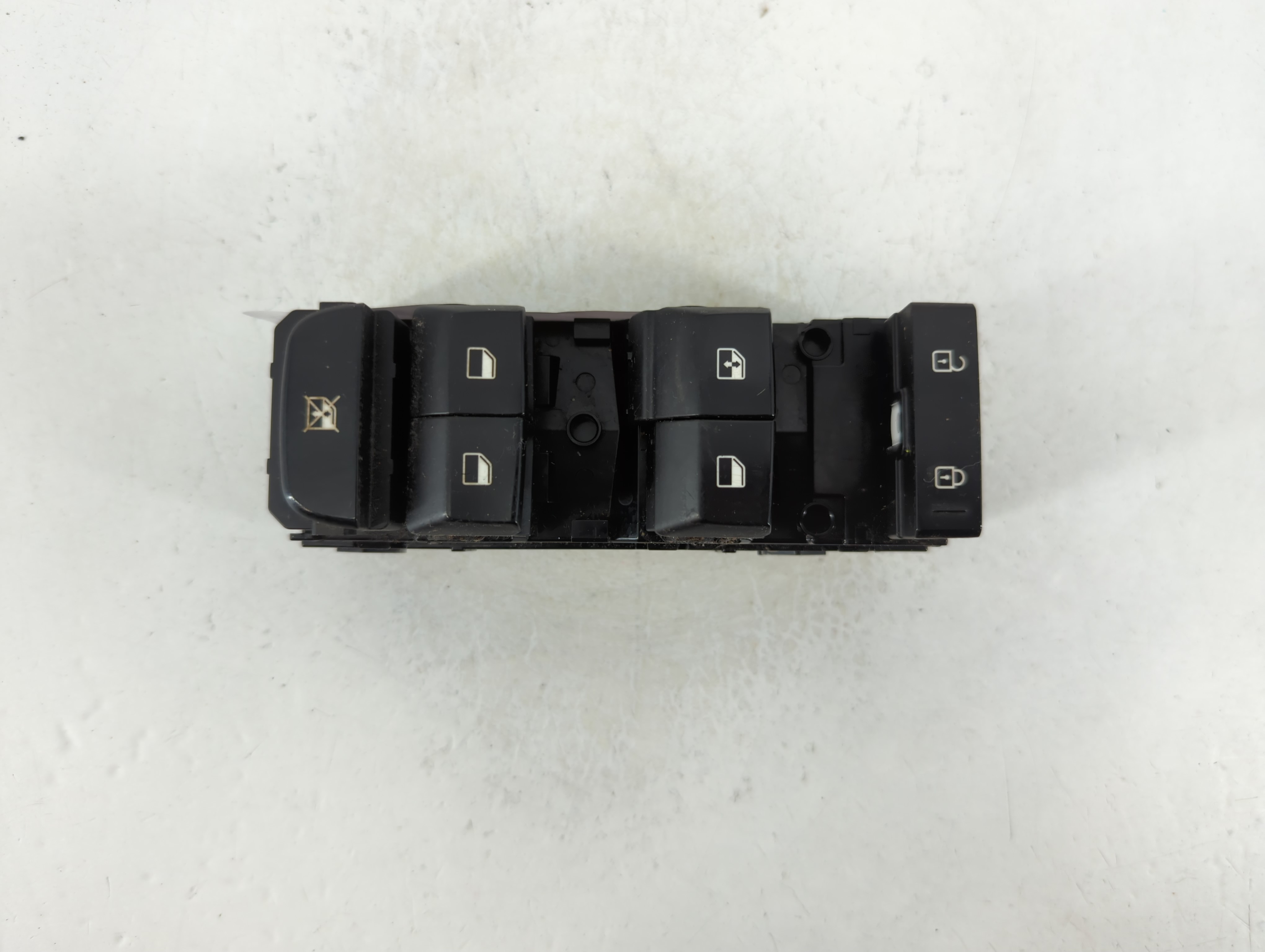 2019-2022 Kia Forte Driver Left Door Master Power Window Switch 1108394 - Oemusedautoparts1.com