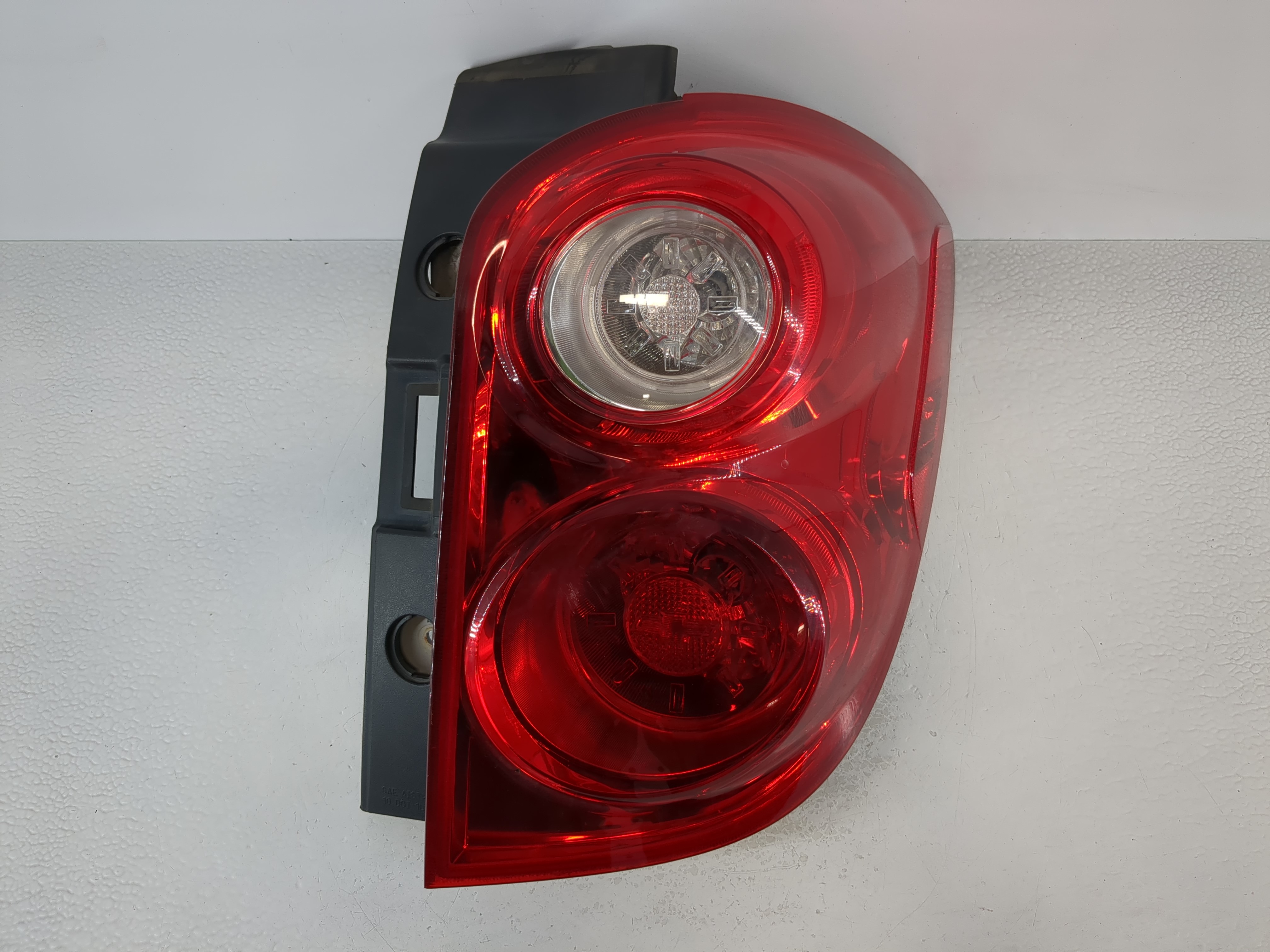 Picture of 2010 Chevrolet Equinox Passenger Right Side Tail Light Taillight Oem 1108433