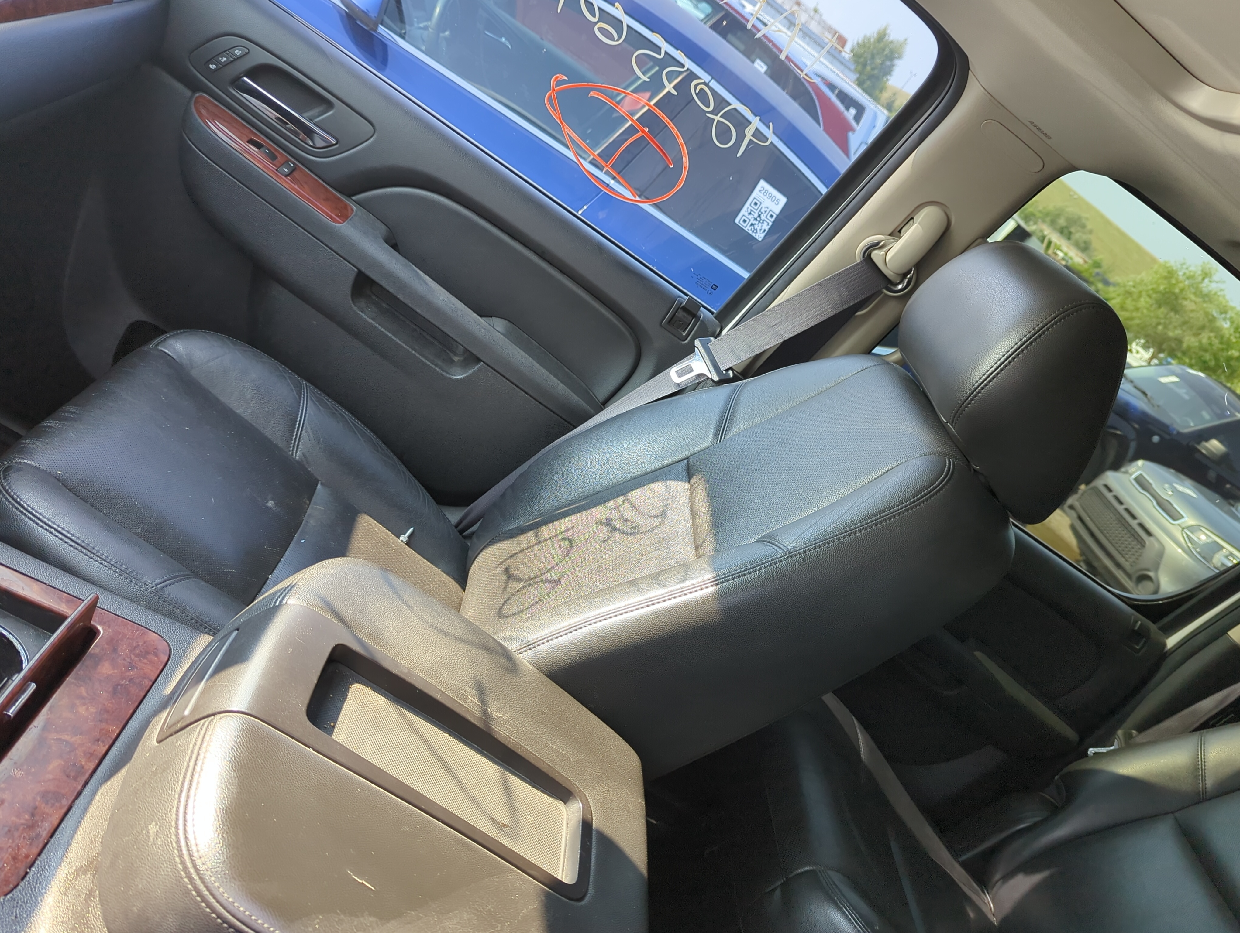 Picture of Chevrolet Suburban Passenger Front Seat Oem 1108561
