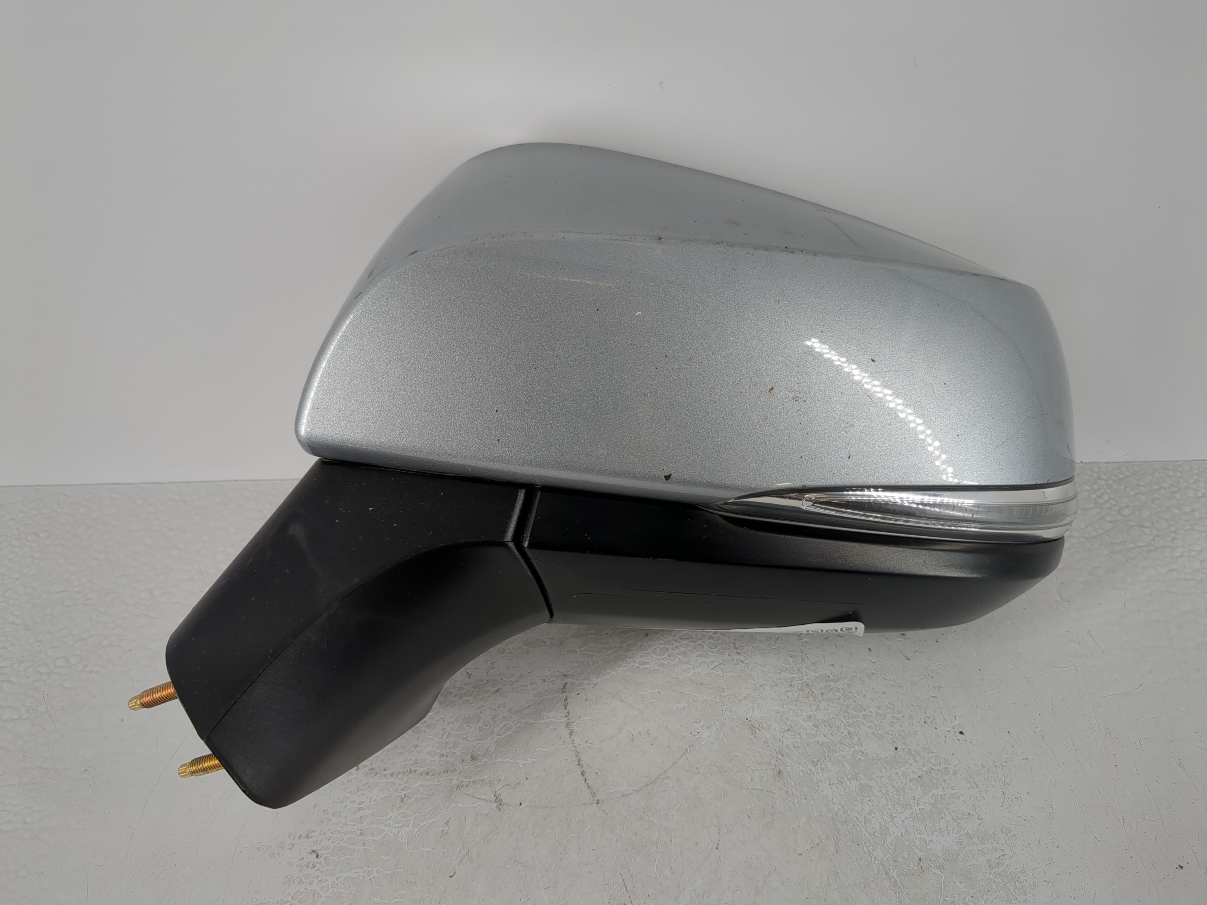Toyota Corolla Driver Left Side View Power Door Mirror Silver 1108657 - Oemusedautoparts1.com