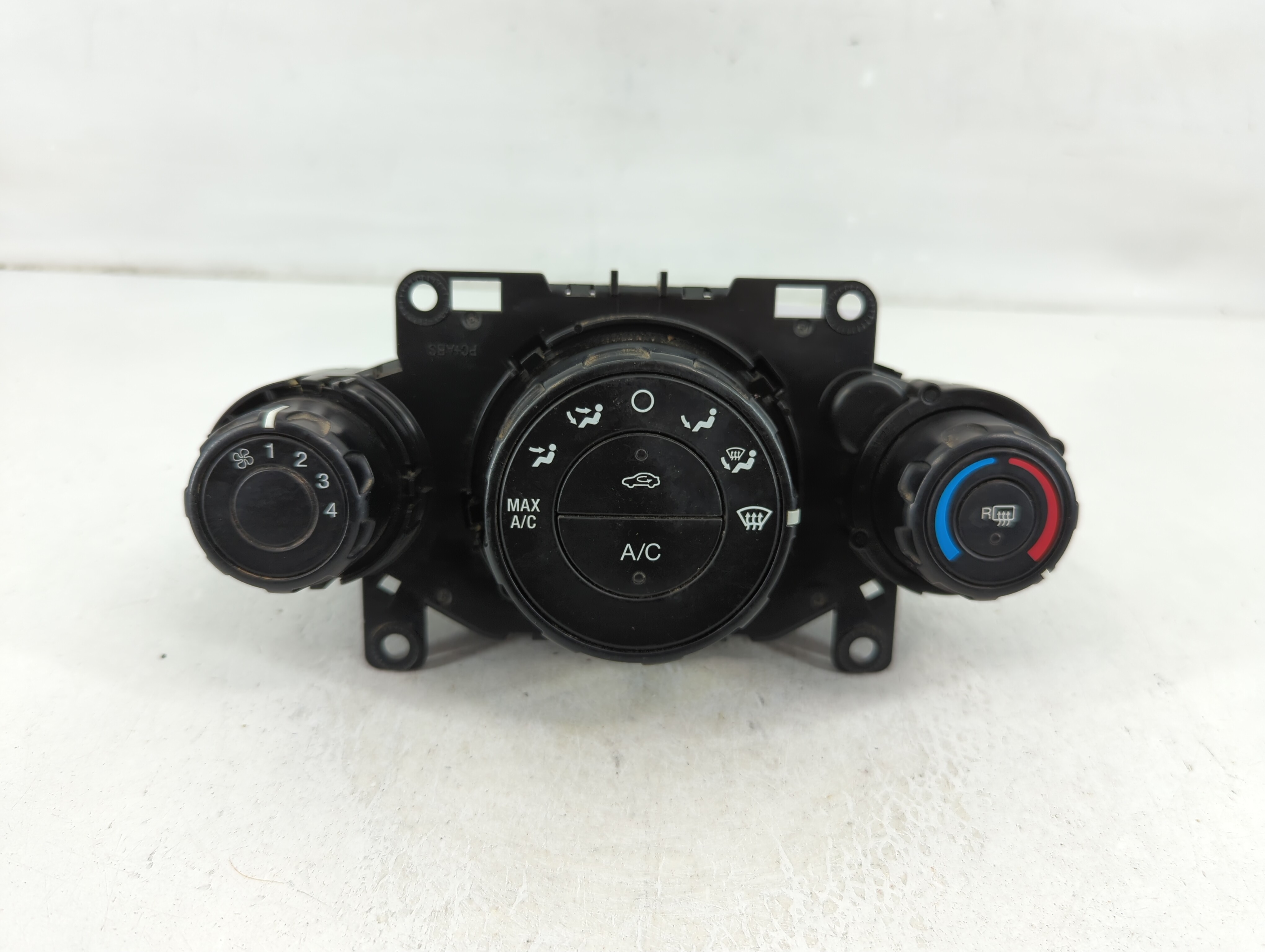 2011-2013 Ford Fiesta Ac Heater Climate Control Ae83 19980 Ah 1108680 - Oemusedautoparts1.com