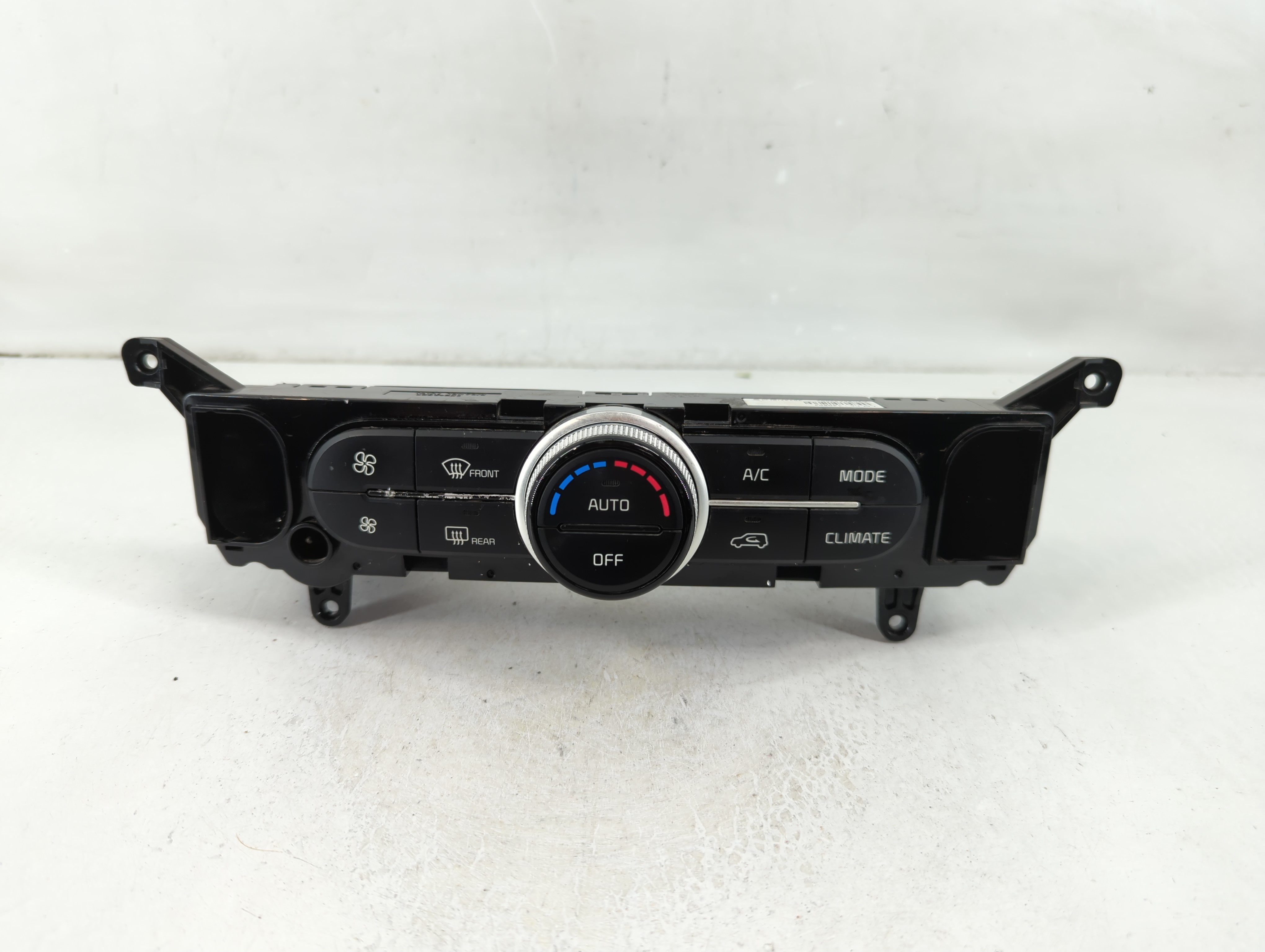 2014-2016 Kia Soul Ac Heater Climate Control 97250-b2gq0ca|97250-b2g0ca 1108681 - Oemusedautoparts1.com